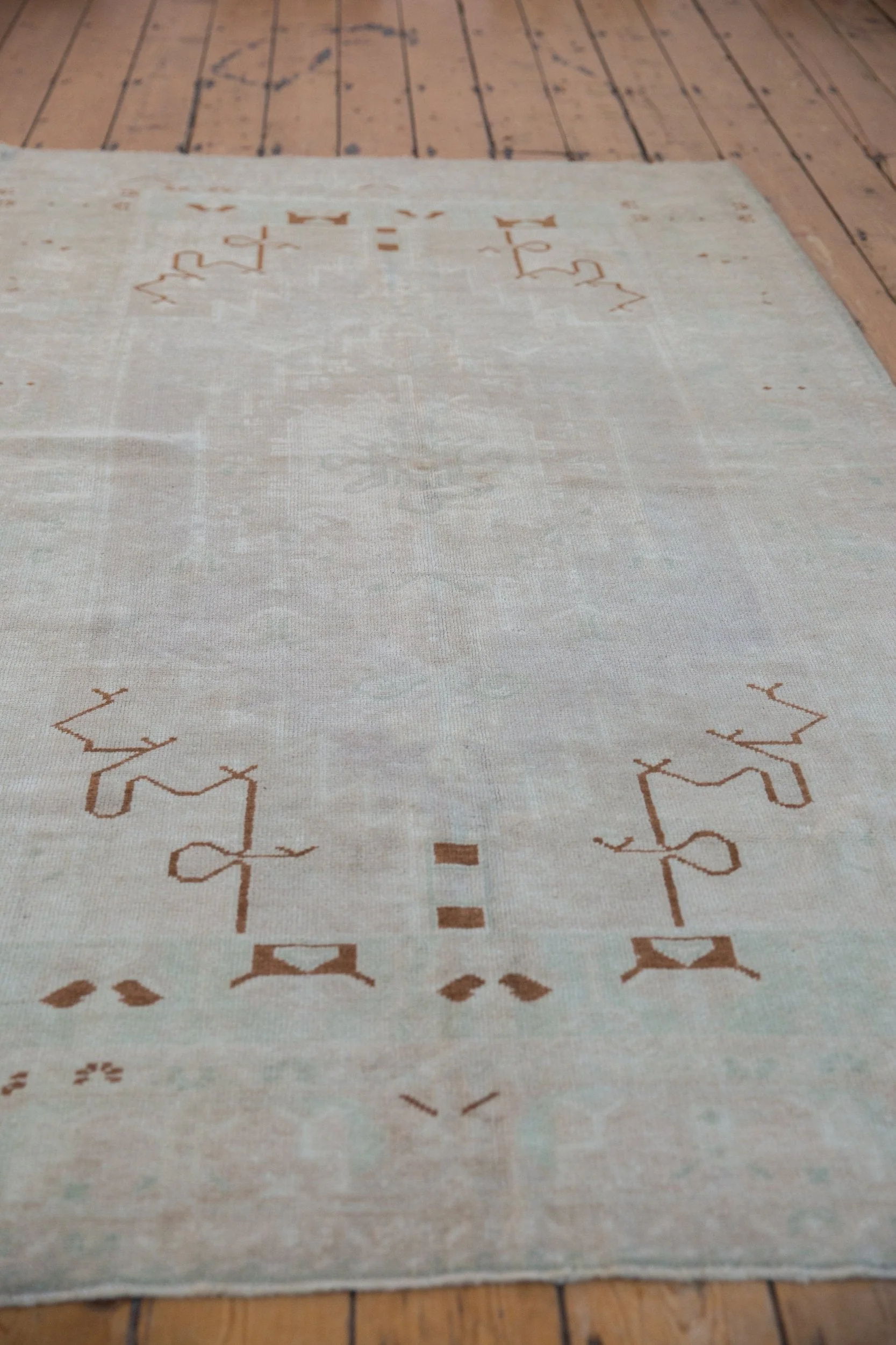 4.5x8 Vintage Distressed Oushak Rug - Image 7