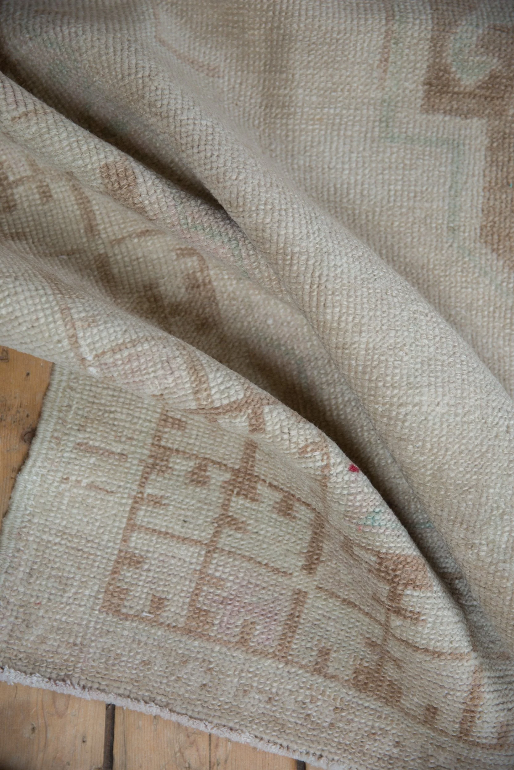 4.5x9.5 Vintage Distressed Oushak Rug Runner - Image 10