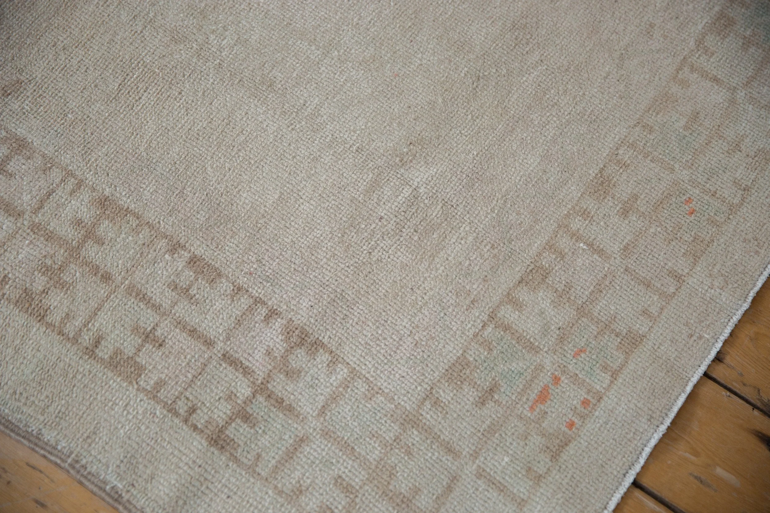 4.5x9.5 Vintage Distressed Oushak Rug Runner - Image 4