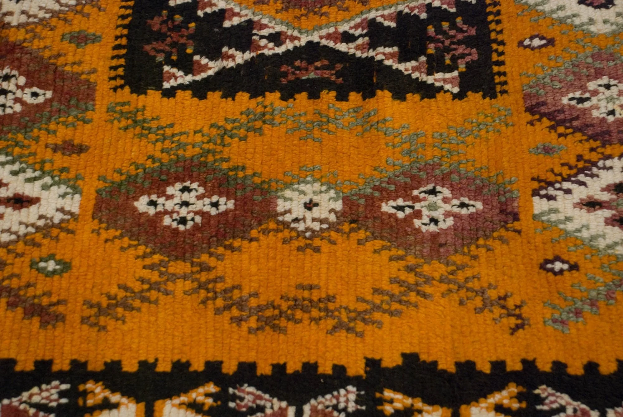 4.5x9.5 Vintage Moroccan Rug Runner - Image 3