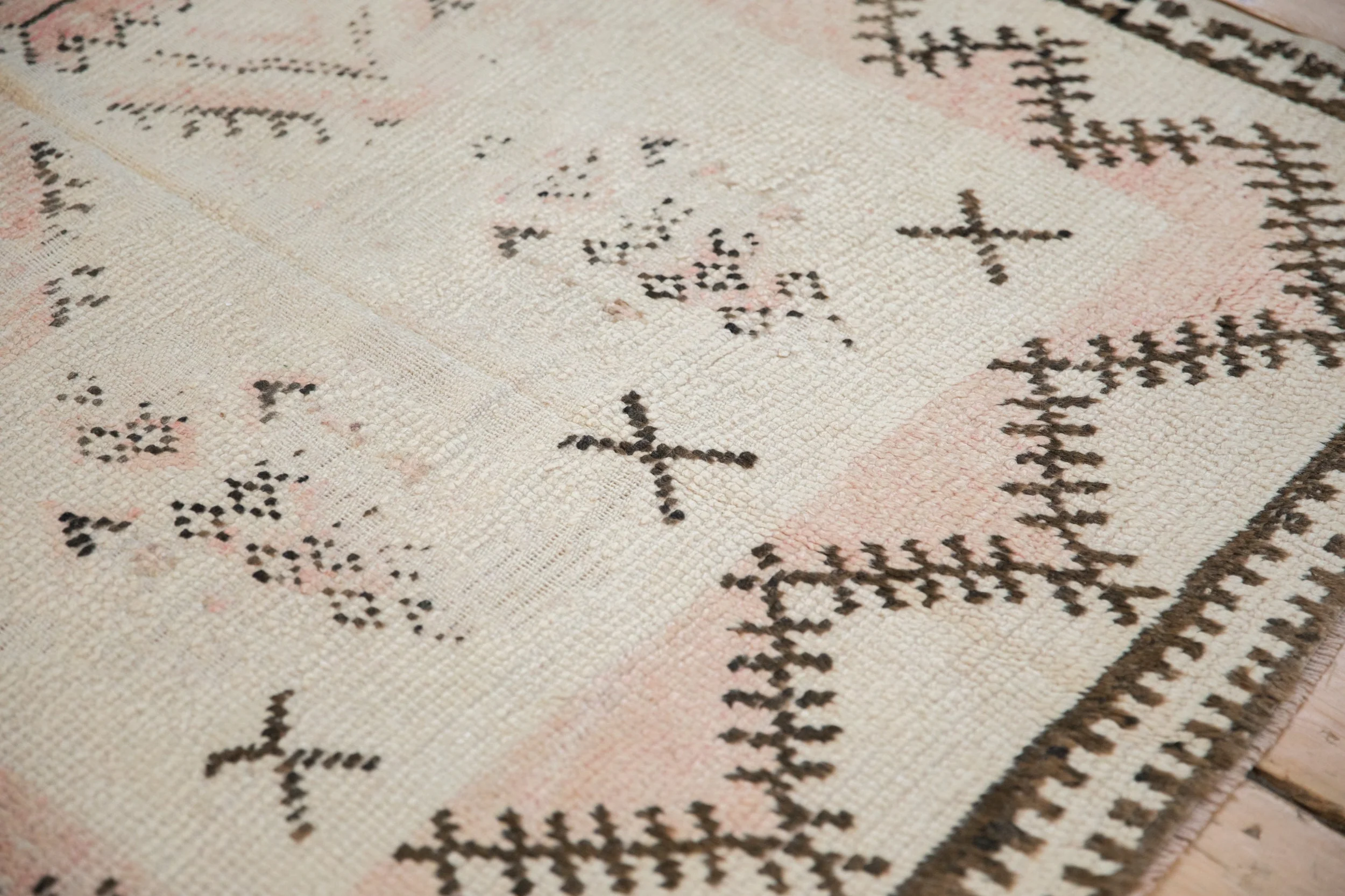4.5x9 Vintage Distressed Moroccan Rug Runner - Image 6