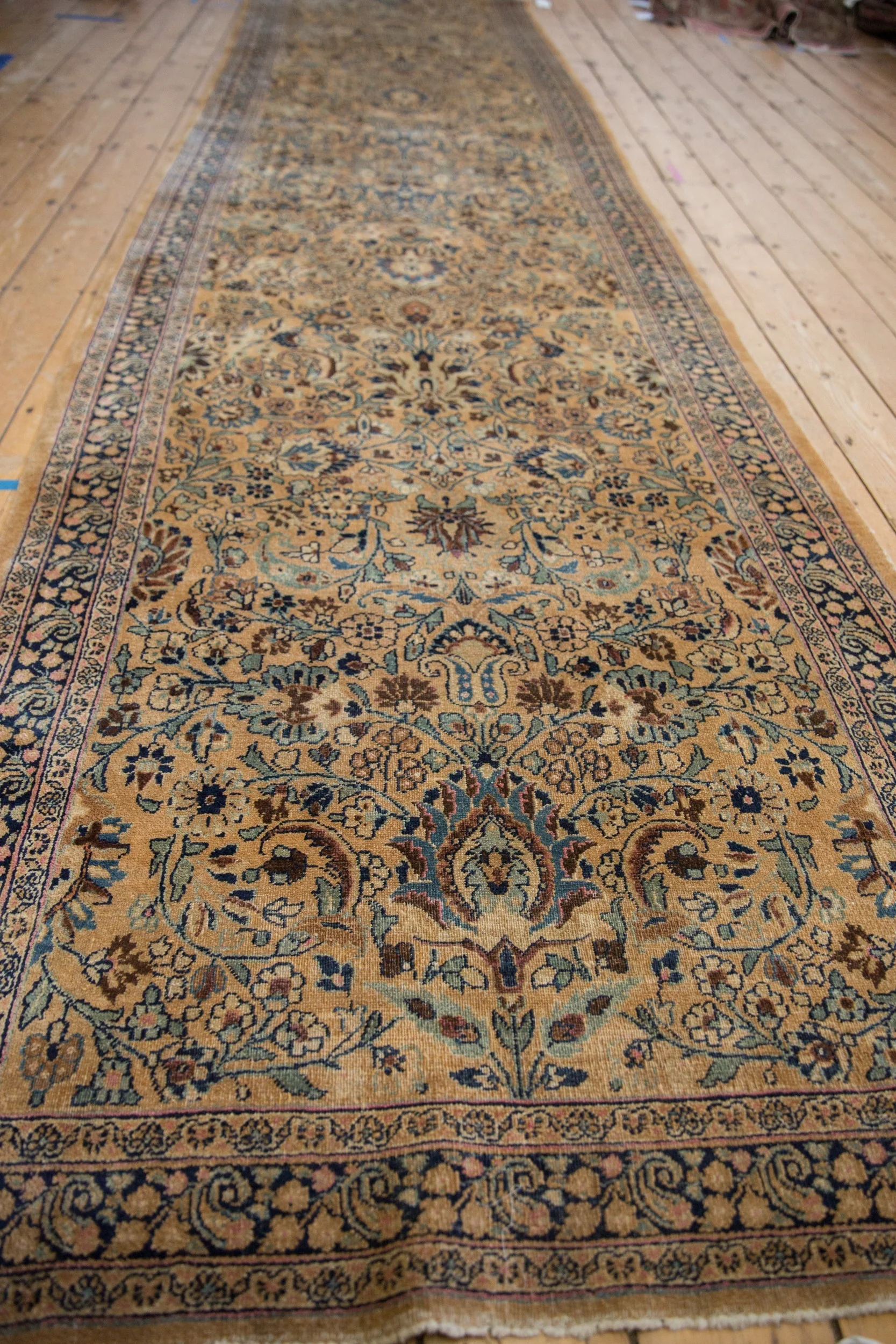 4x16 Vintage Tea Washed Meshed Rug Runner - Image 4