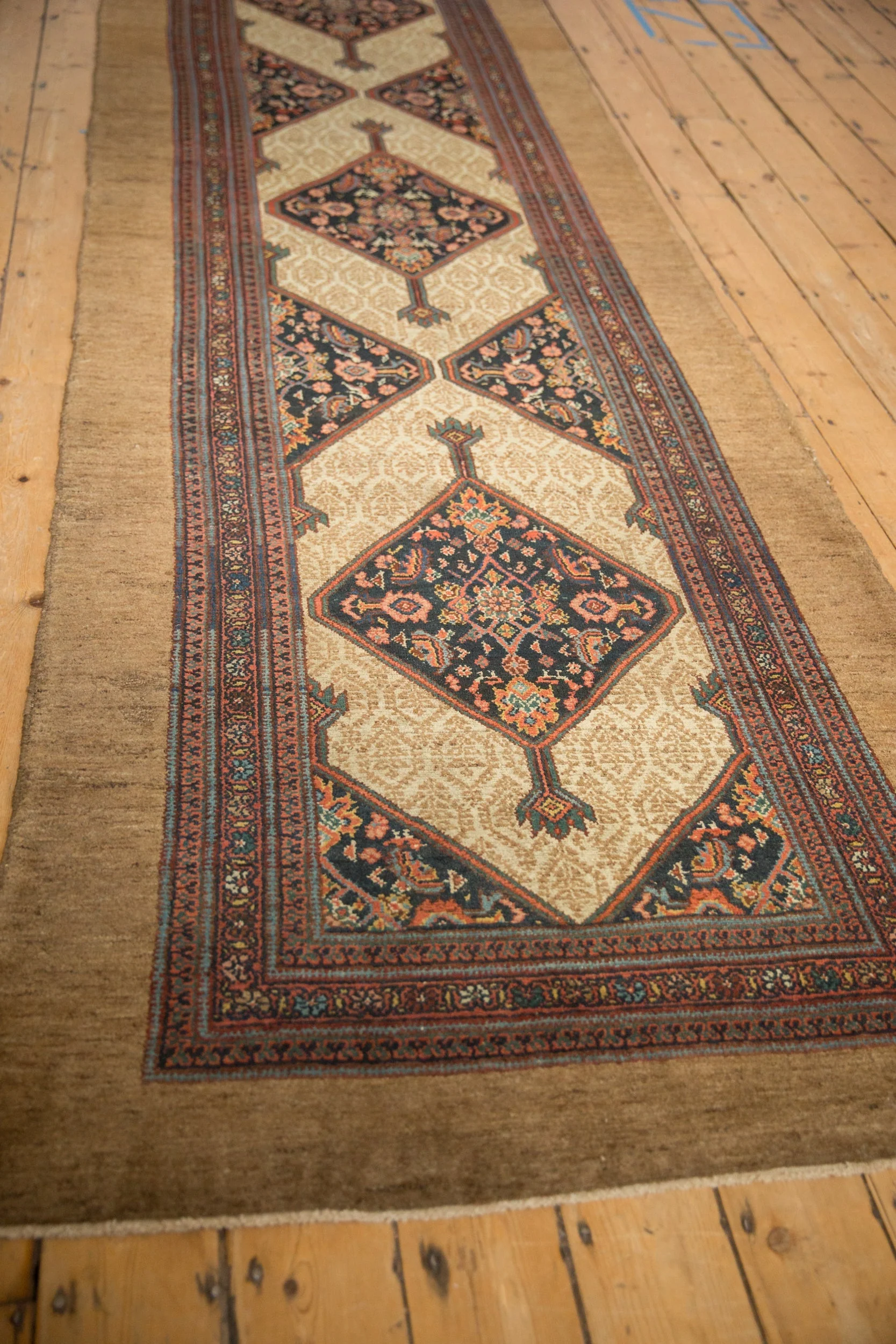 4x20.5 Antique Serab Rug Runner - Image 9