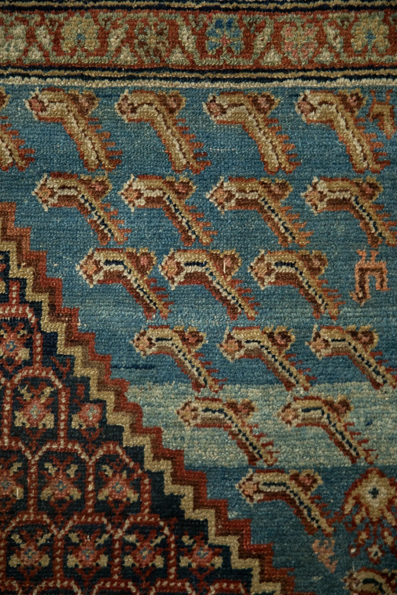 4x5.5 Antique Distressed Hamadan Rug - Image 3