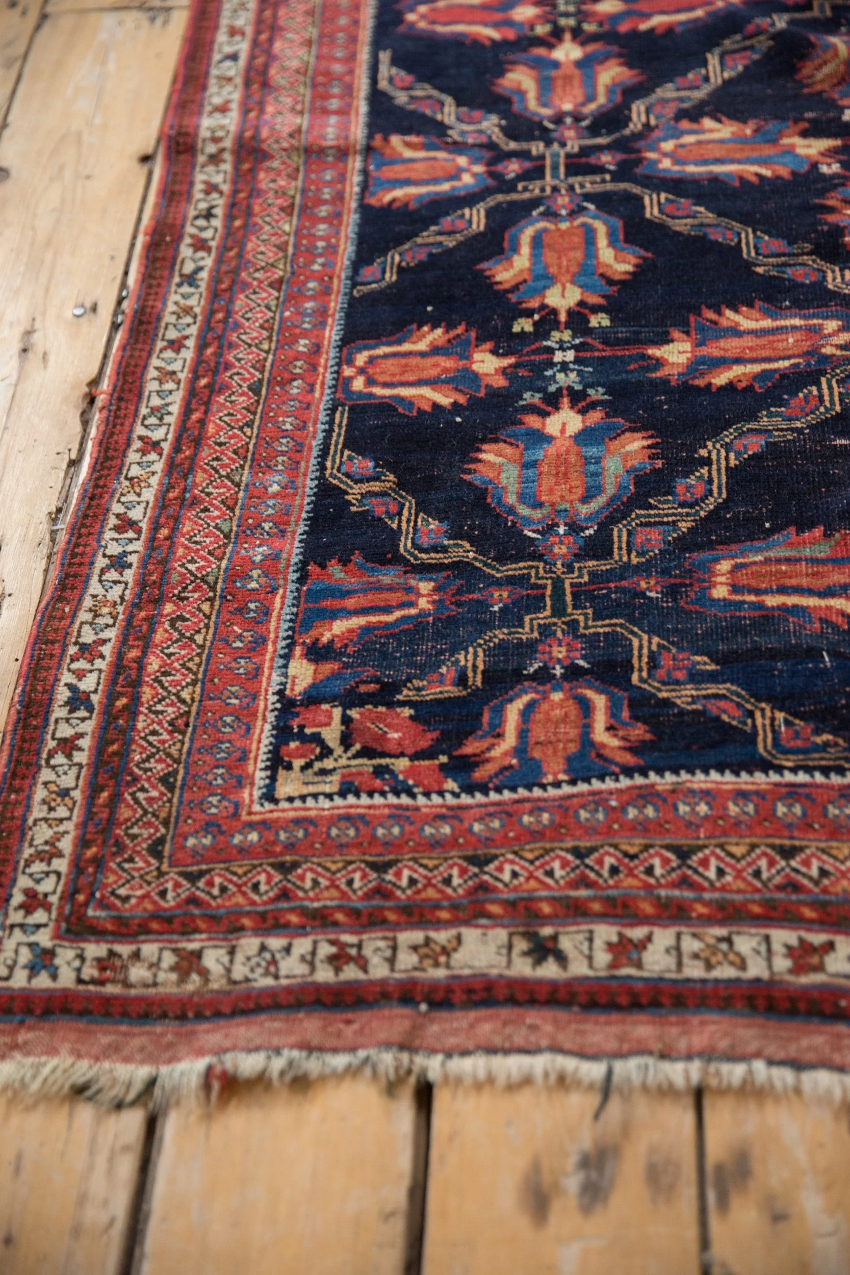 4x5.5 Antique Fine Afshar Rug - Image 7