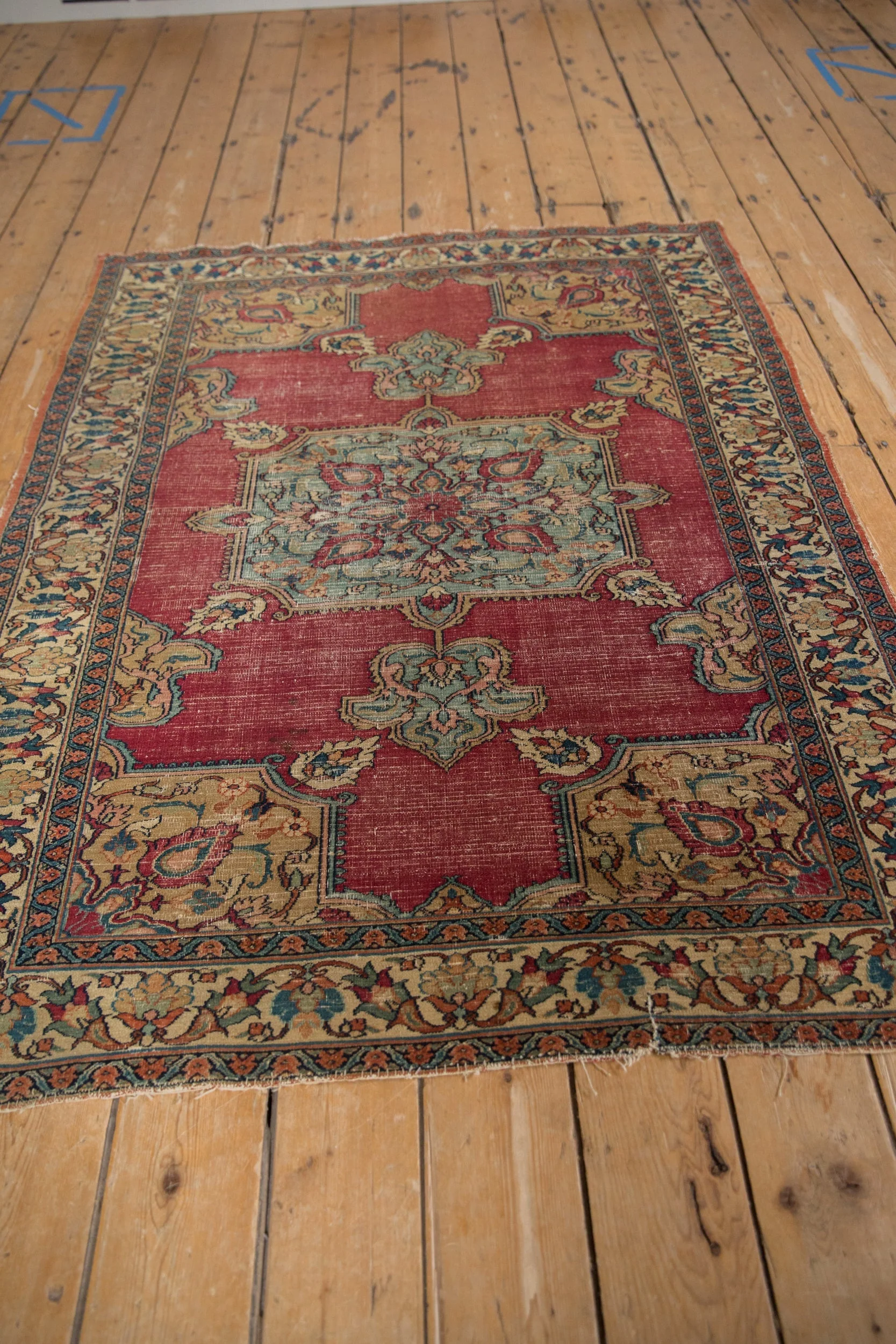4x5.5 Antique Fine Doroksh Rug - Image 5