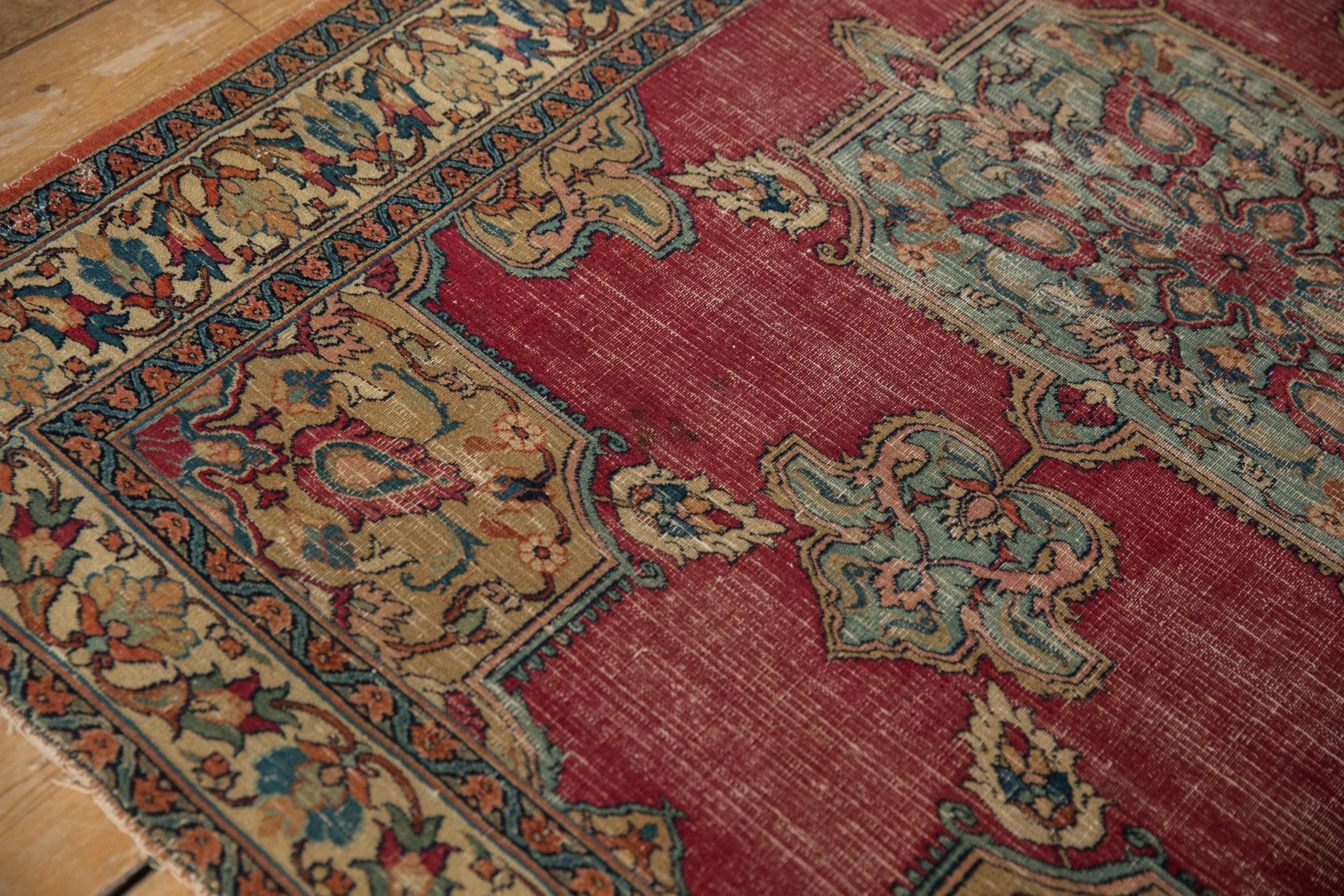 4x5.5 Antique Fine Doroksh Rug - Image 6