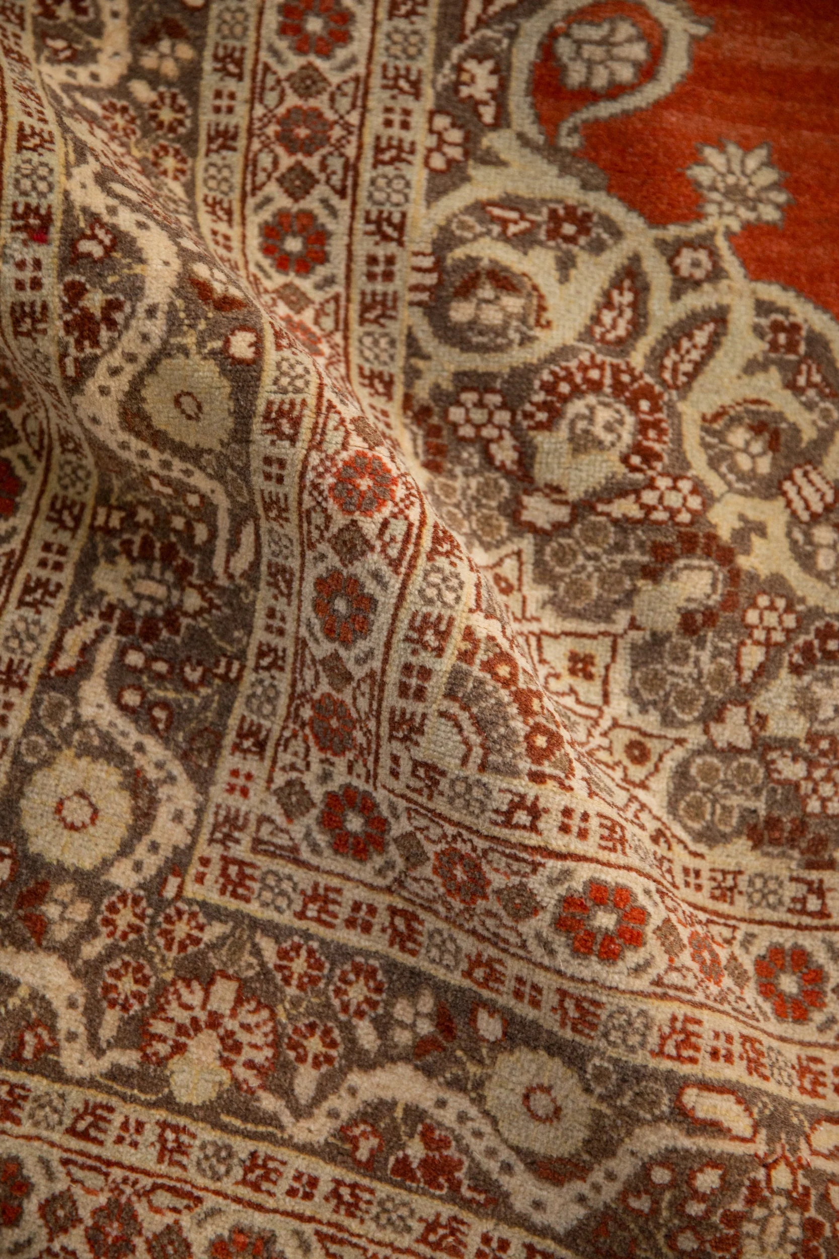 4x5.5 Antique Haji Jalili Tabriz Rug - Image 10