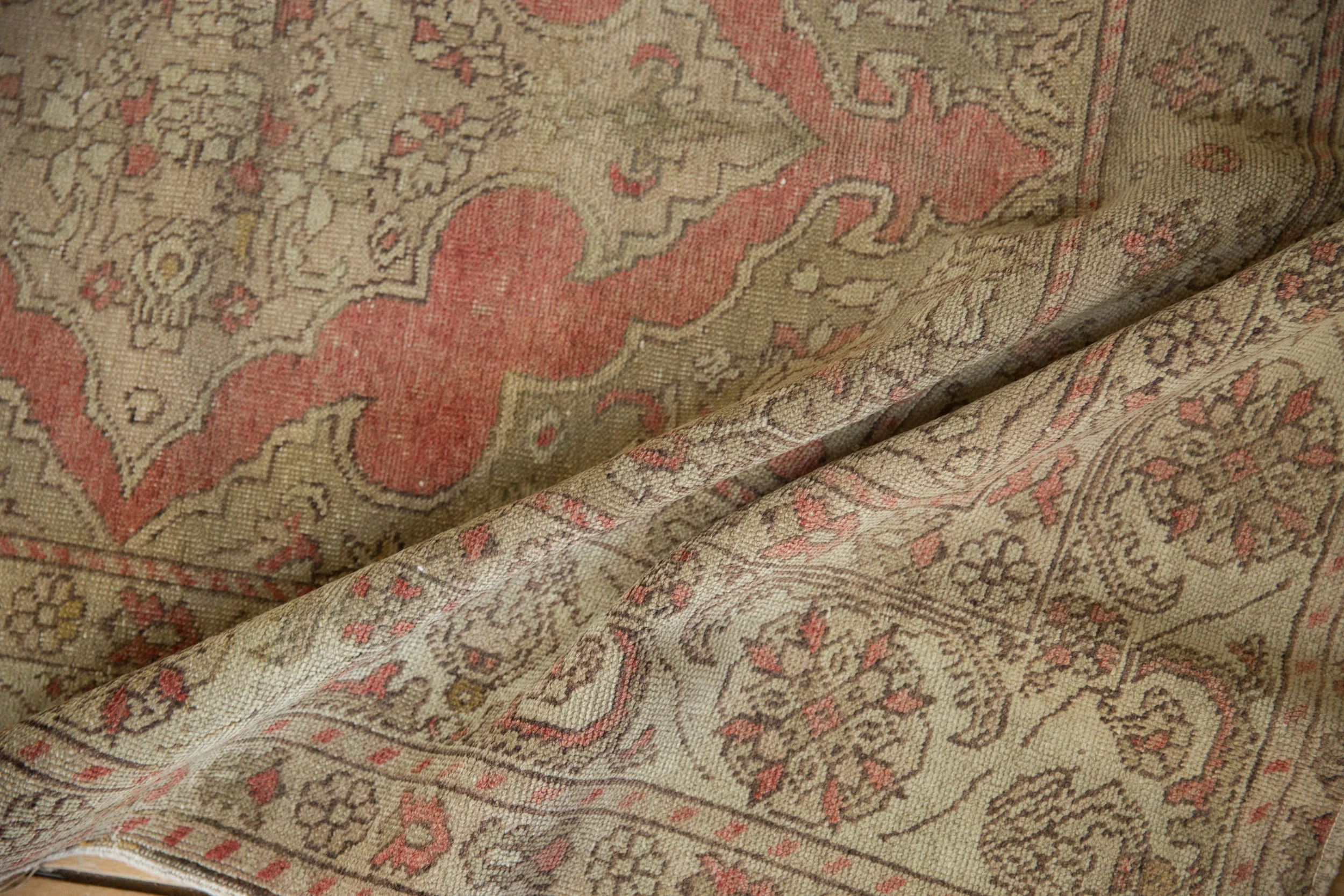 4x5.5 Vintage Distressed Kayseri Rug - Image 8