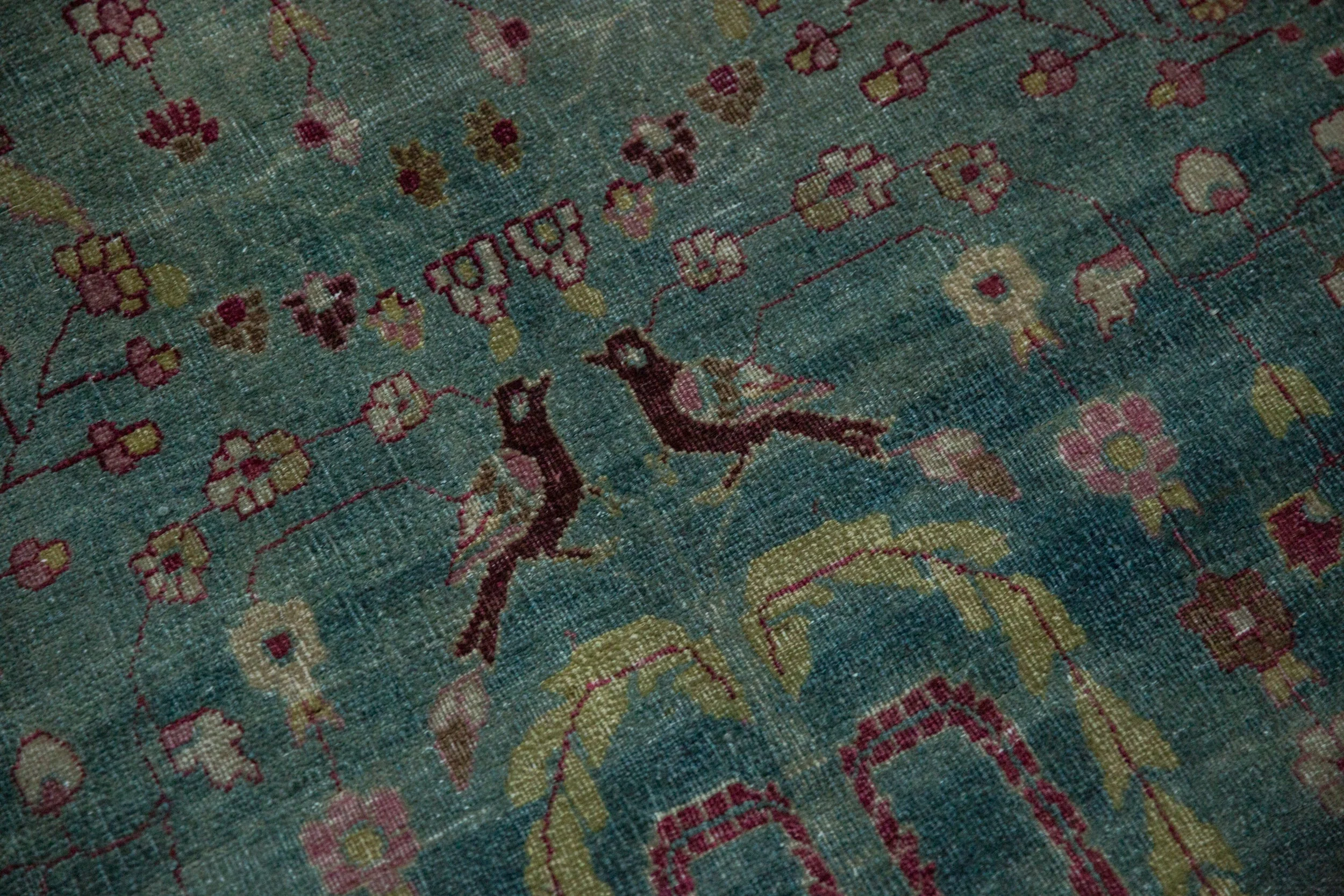 4x5.5 Vintage Distressed Meshed Rug - Image 10