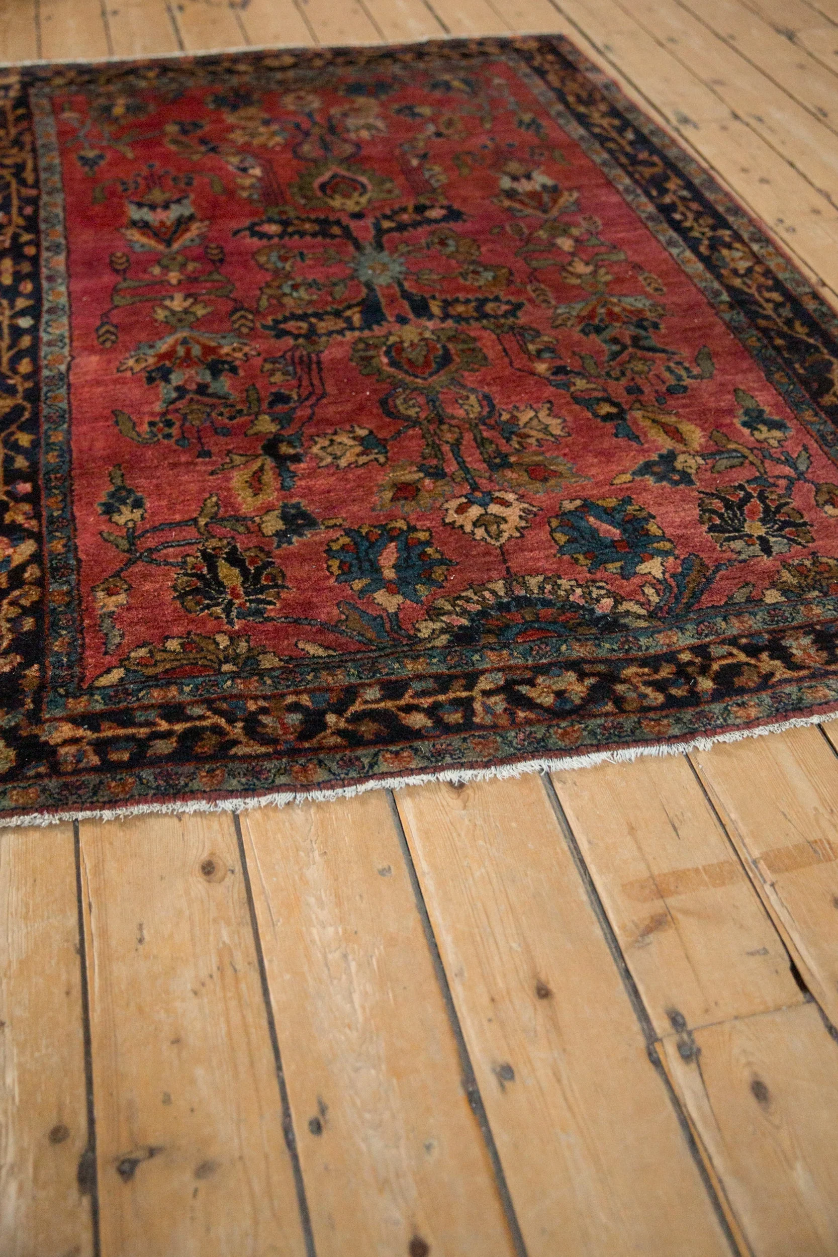 4x6.5 Antique Fine Sarouk Rug - Image 4