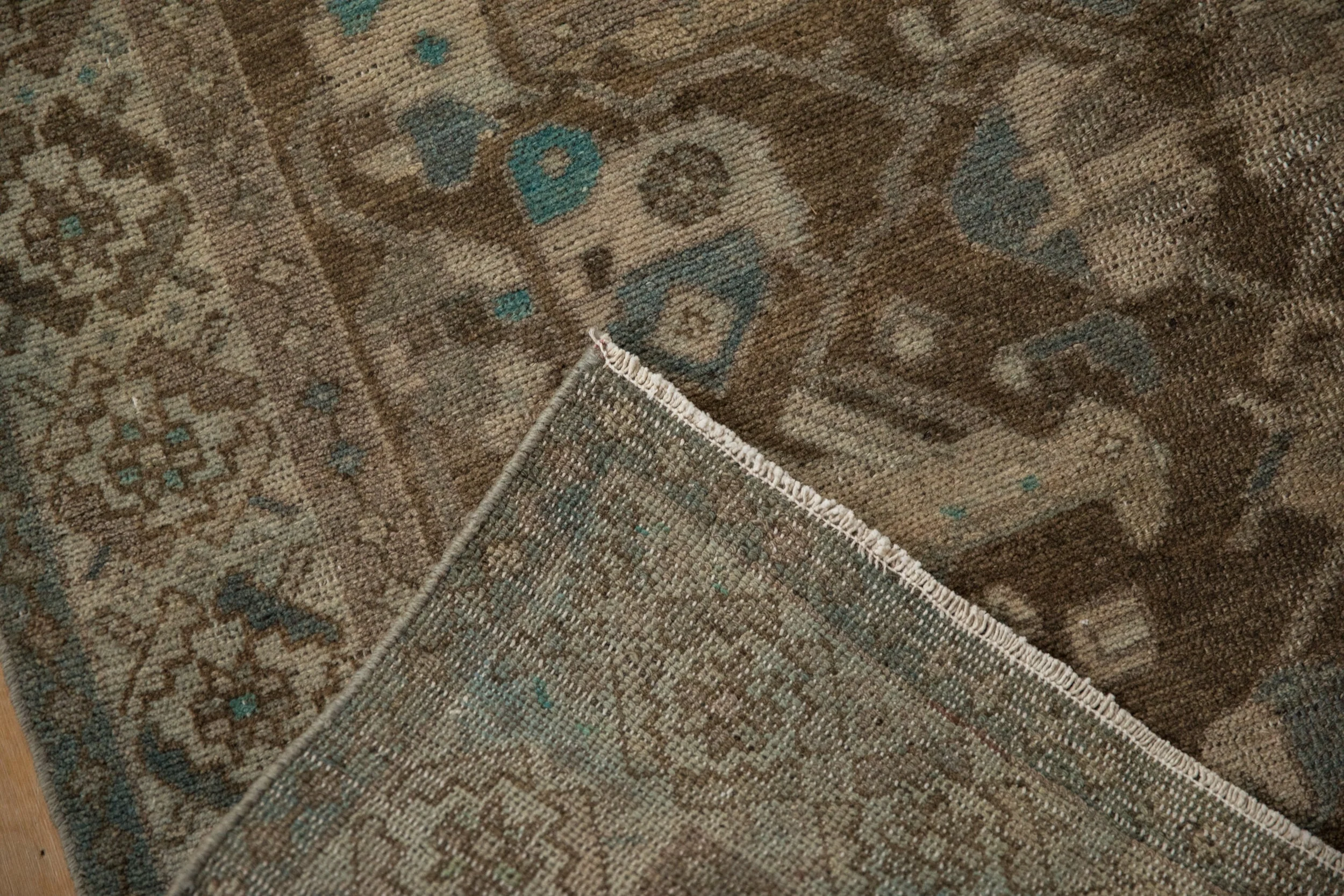 4x6.5 Vintage Distressed Hamadan Rug - Image 9