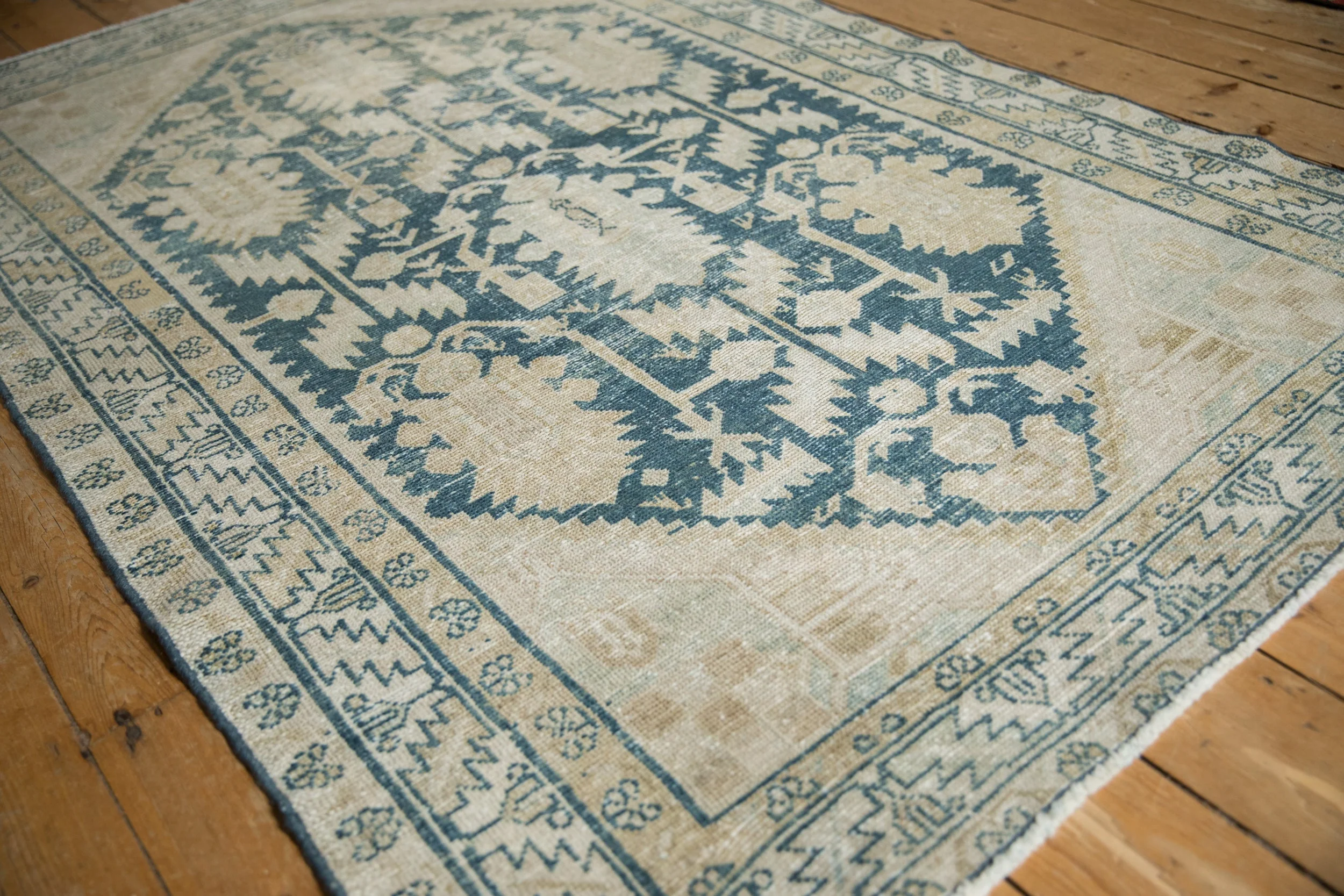 4x6.5 Vintage Distressed Hamadan Rug - Image 4