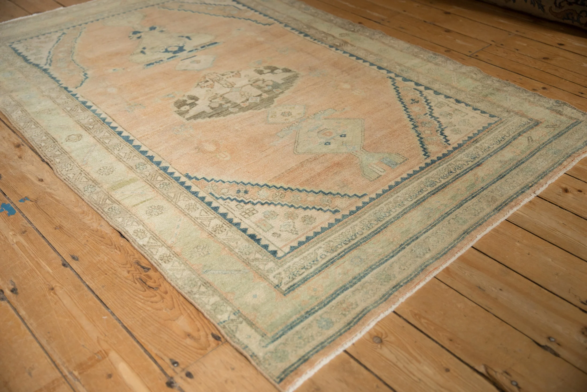 4x6.5 Vintage Distressed Hamadan Rug - Image 4