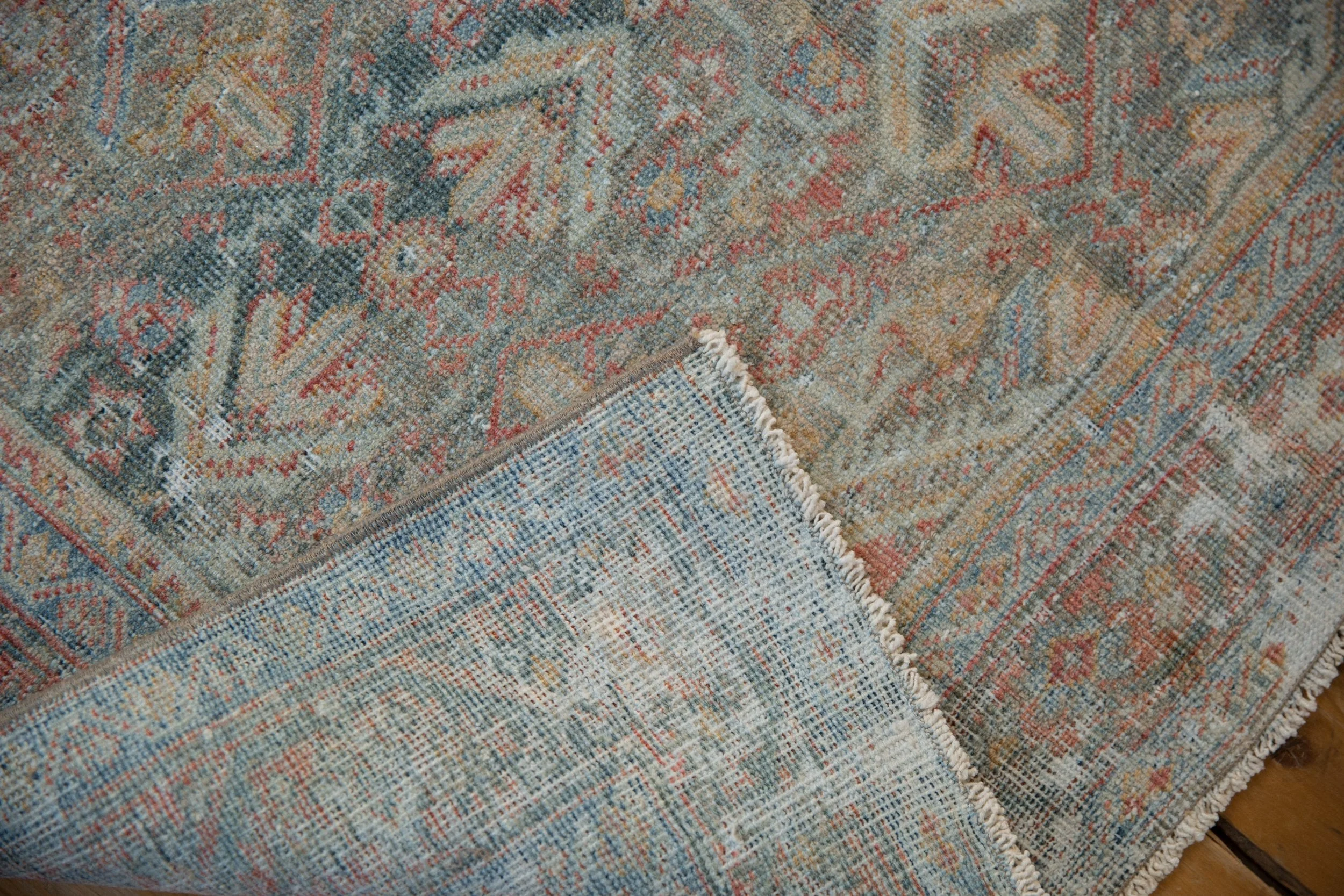 4x6.5 Vintage Distressed Mahal Rug - Image 10