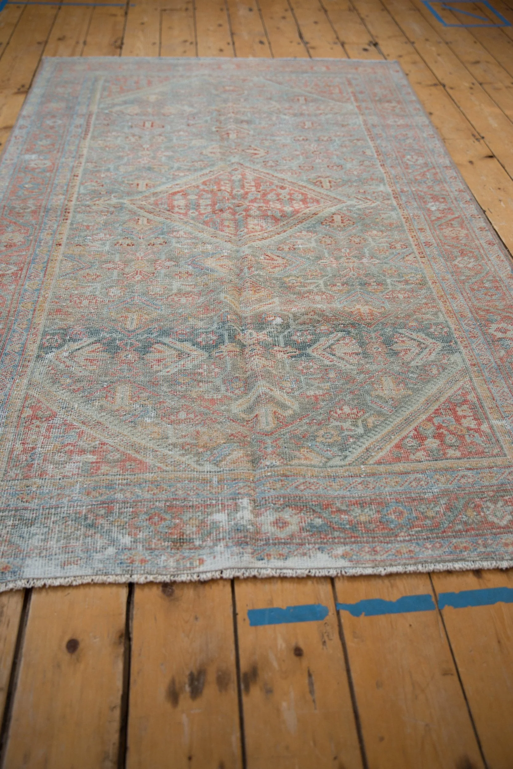 4x6.5 Vintage Distressed Mahal Rug - Image 7