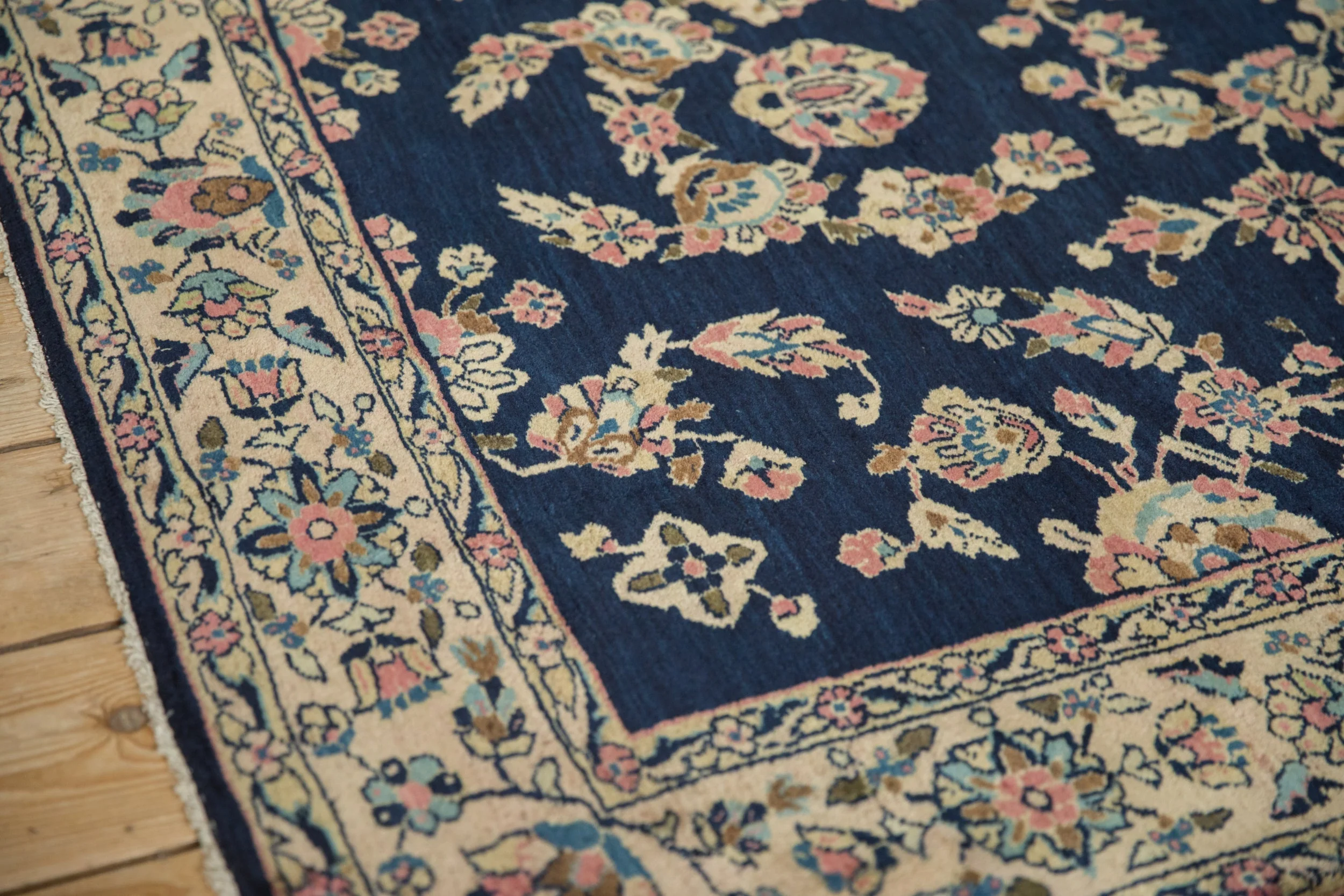 4x6.5 Vintage Sarouk Rug - Image 7