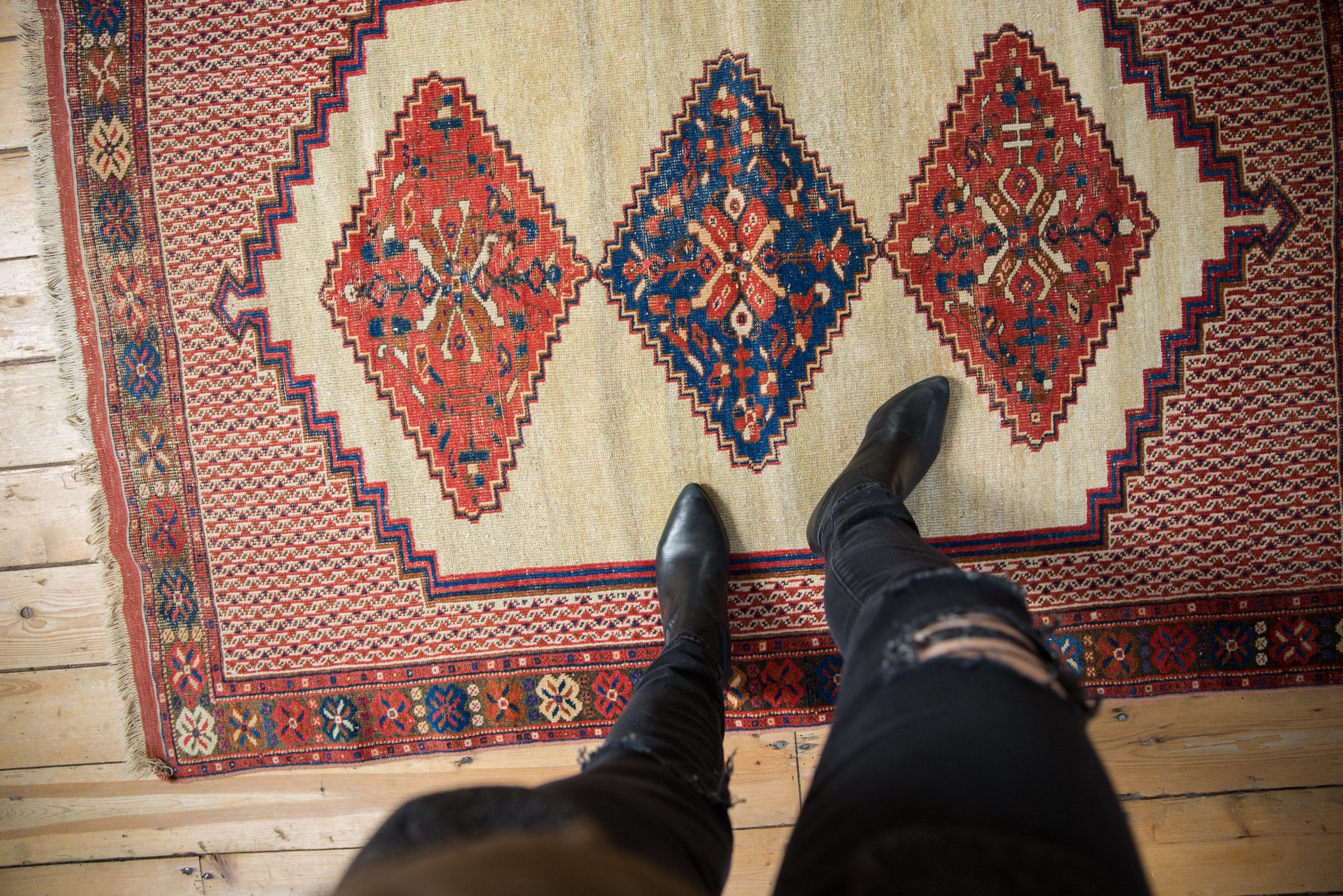 4x6 Antique Afshar Rug - Image 2