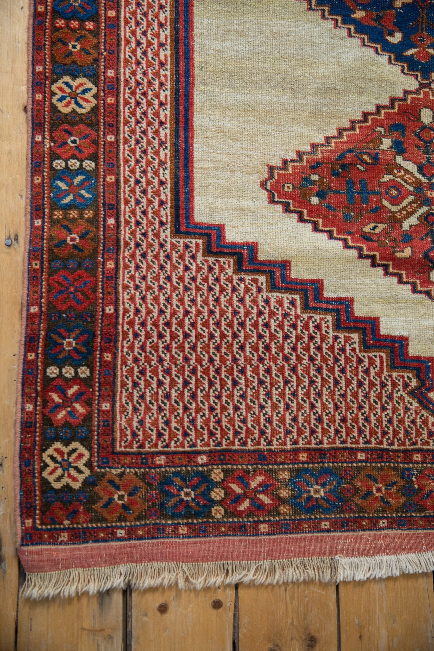4x6 Antique Afshar Rug - Image 4