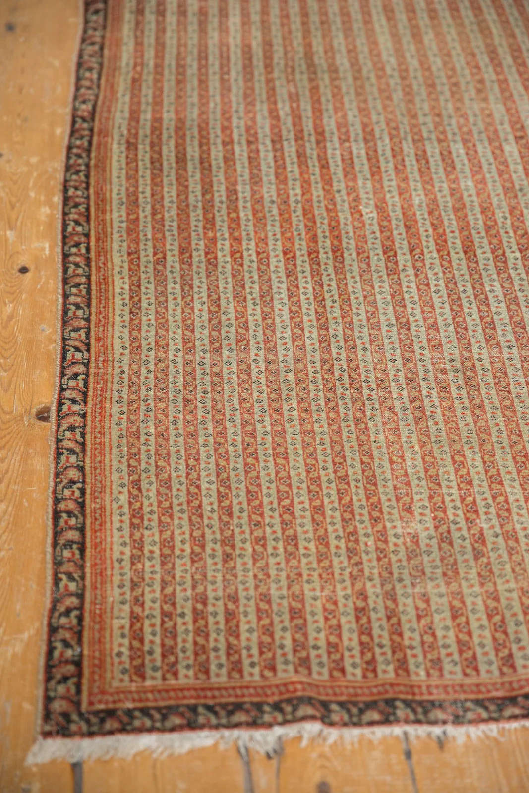4x6 Antique Fine Senneh Rug - Image 9