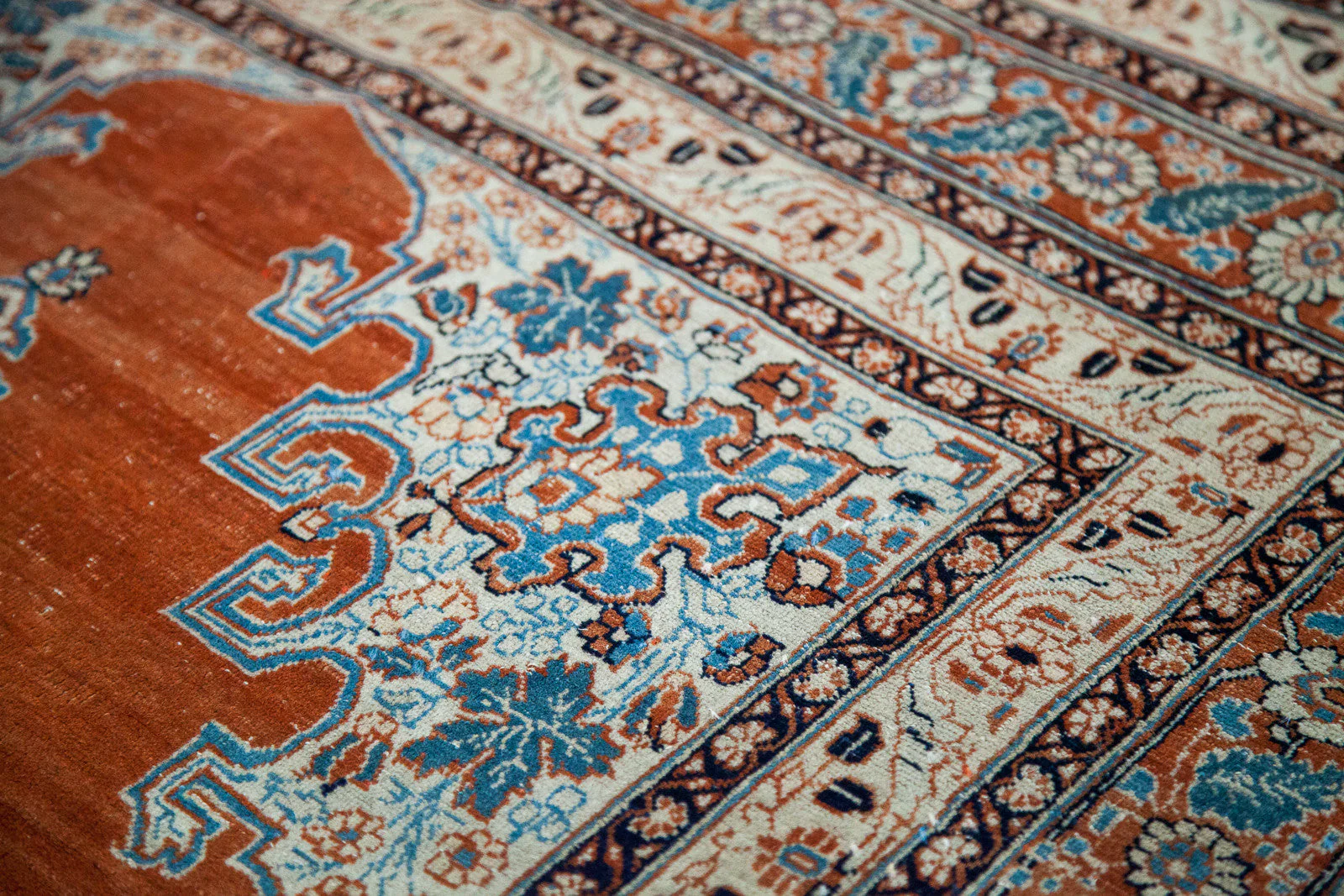 4x6 Fine Antique Haji Jalili Tabriz Rug - Image 3