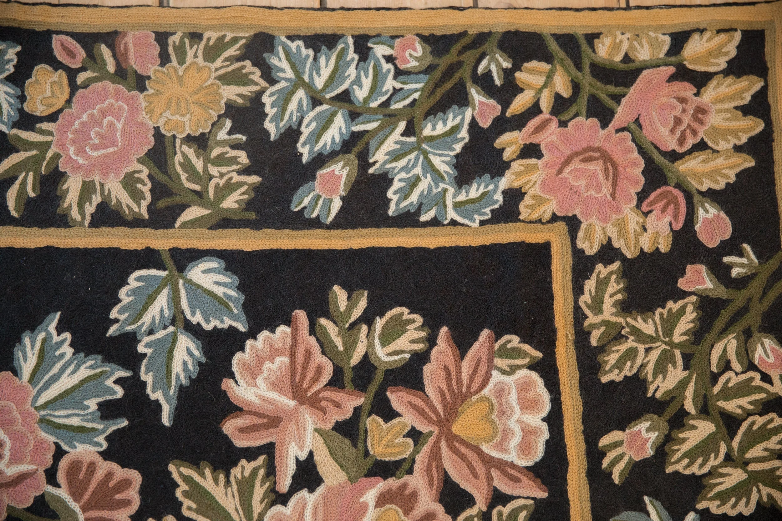 4x6 Vintage Chainstitch Rug - Image 3
