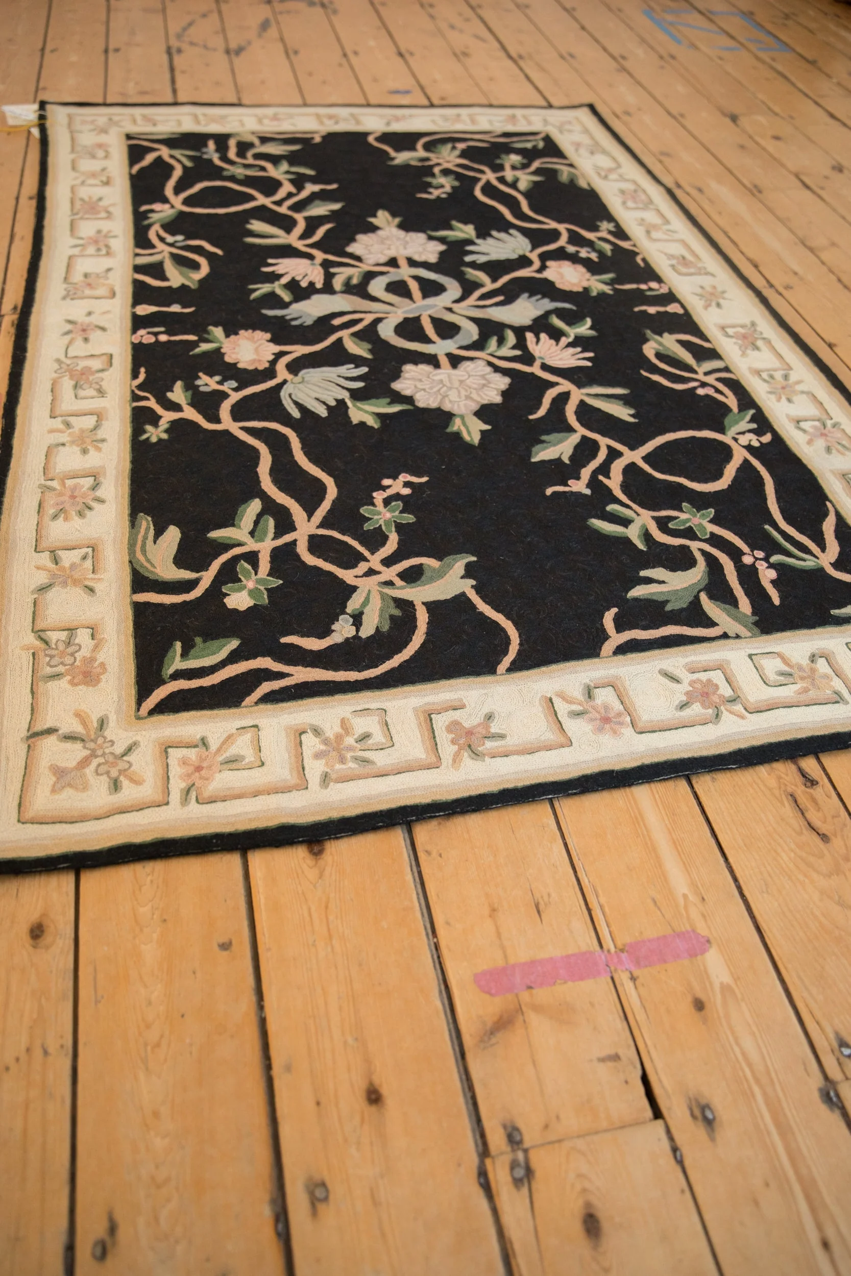 4x6 Vintage Chainstitch Rug - Image 3