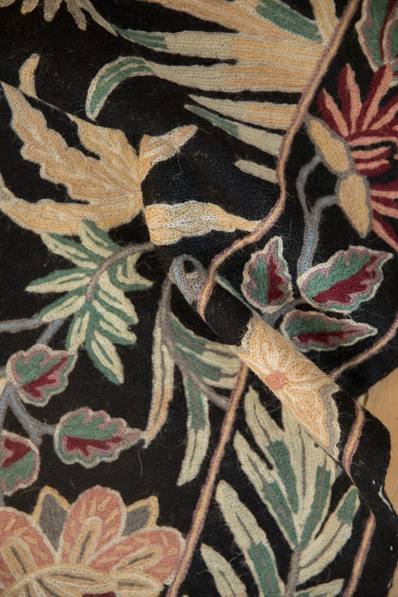 4x6 Vintage Chainstitch Rug - Image 8