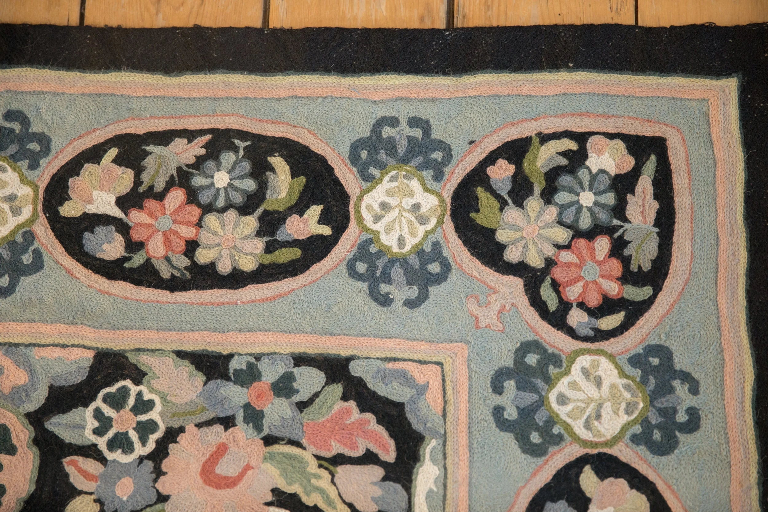 4x6 Vintage Chainstitch Rug - Image 3