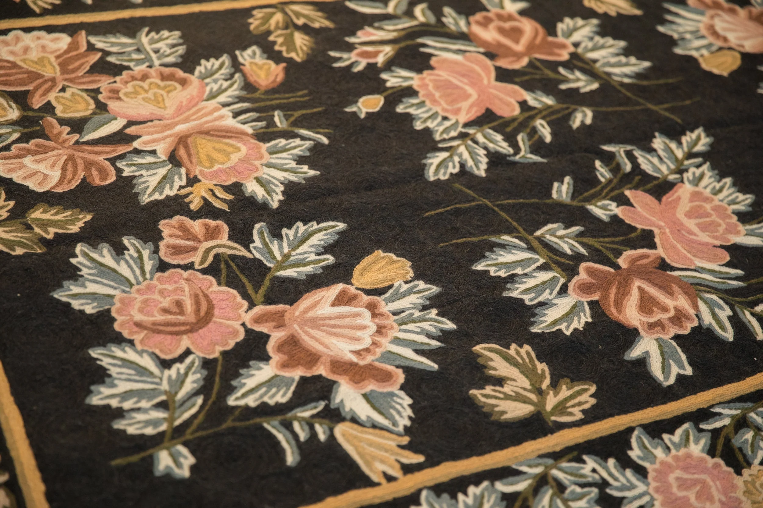 4x6 Vintage Chainstitch Rug - Image 6