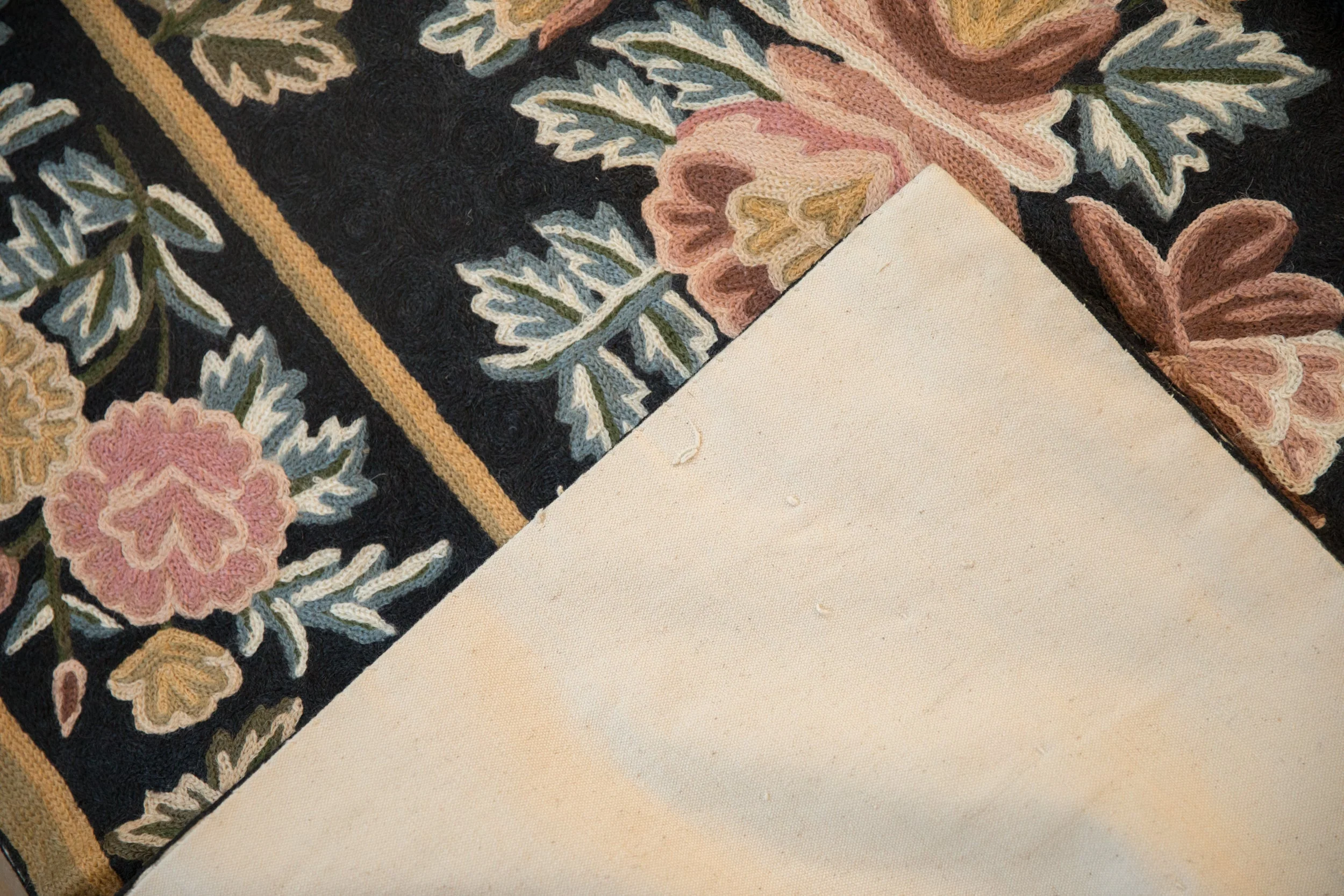 4x6 Vintage Chainstitch Rug - Image 9