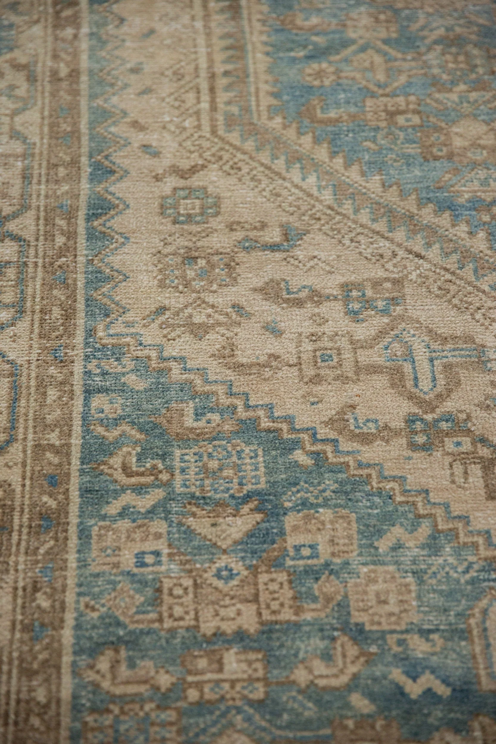 4x6 Vintage Distressed Hamadan Rug - Image 8