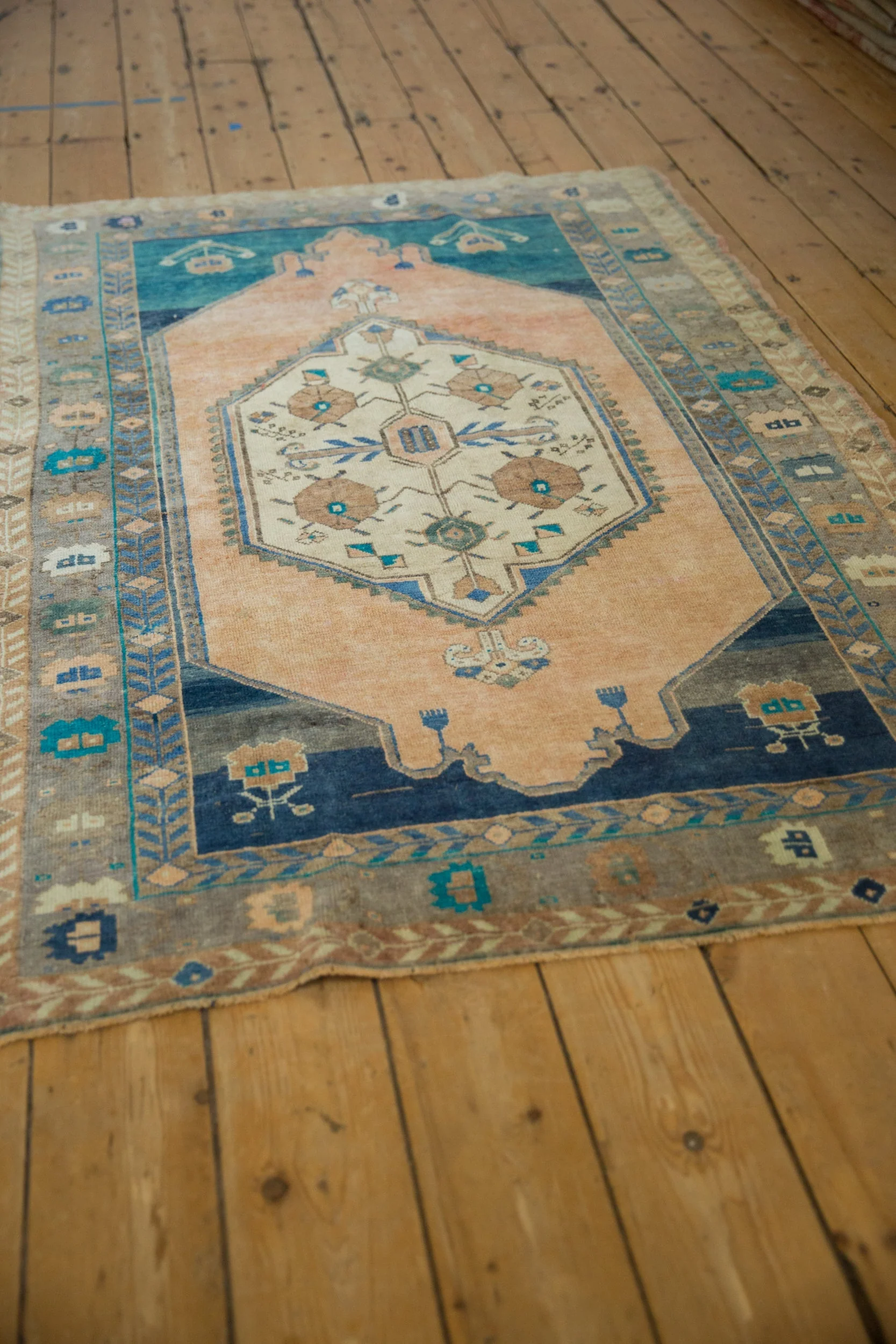 4x6 Vintage Distressed Oushak Rug - Image 4