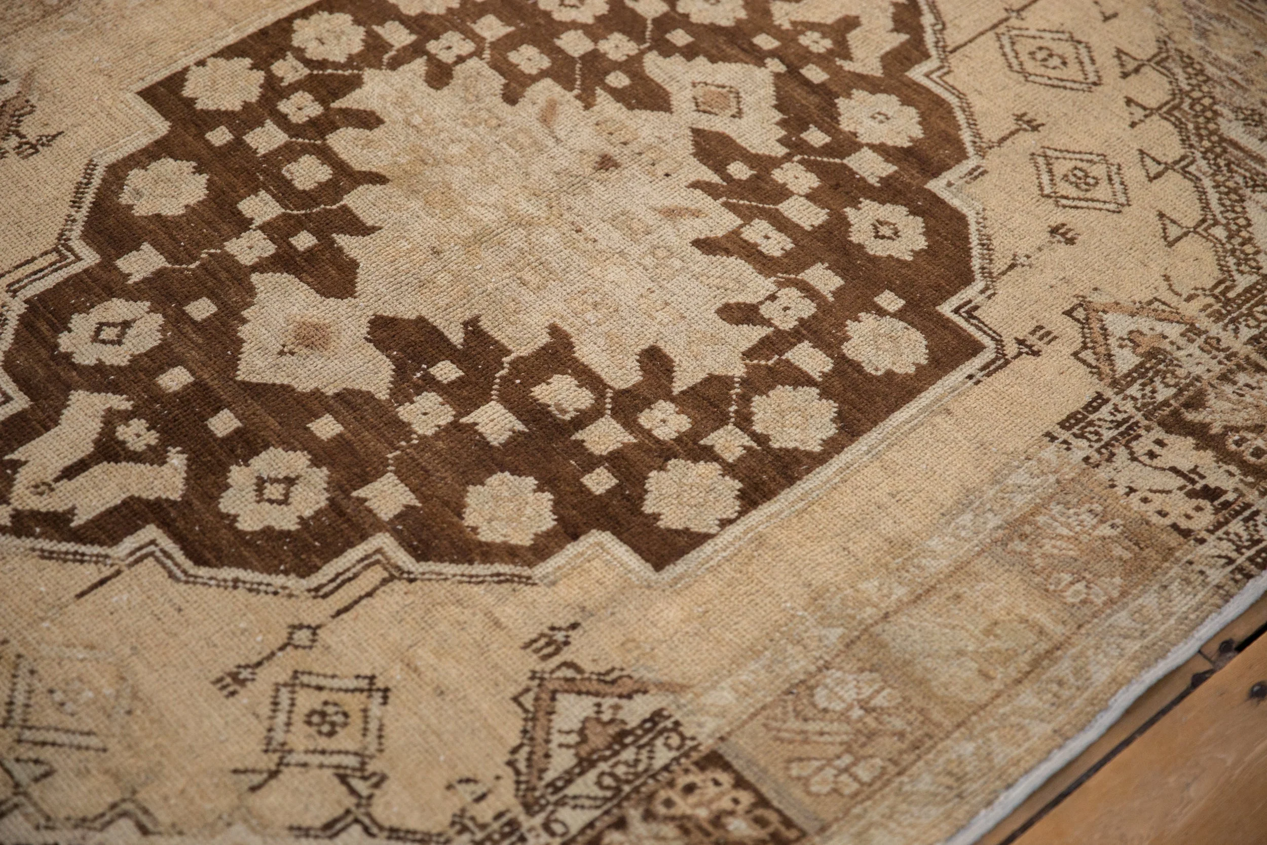 4x6 Vintage Distressed Oushak Rug - Image 7