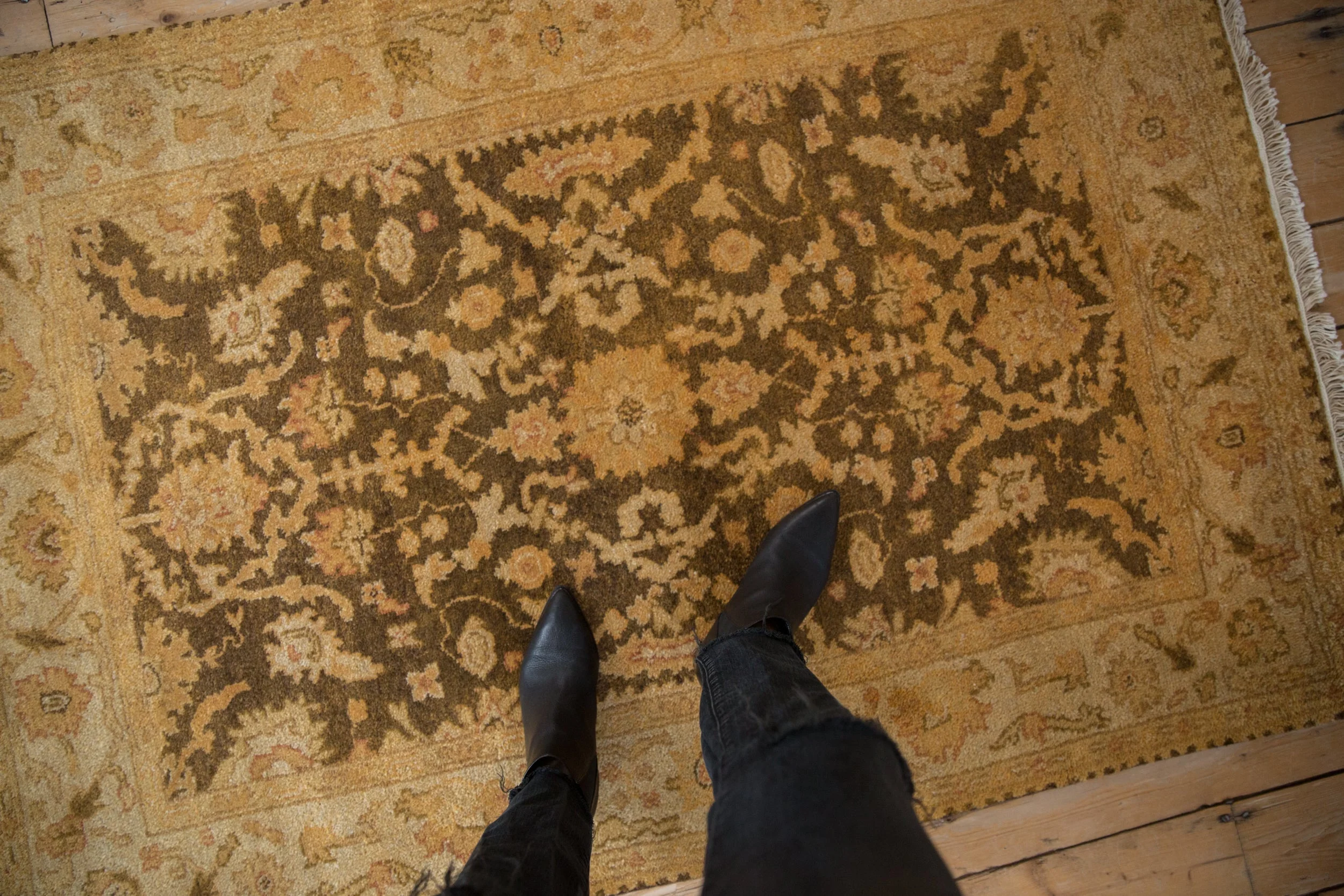 4x6 Vintage Gold Wash Indian Oushak Design Rug - Image 2