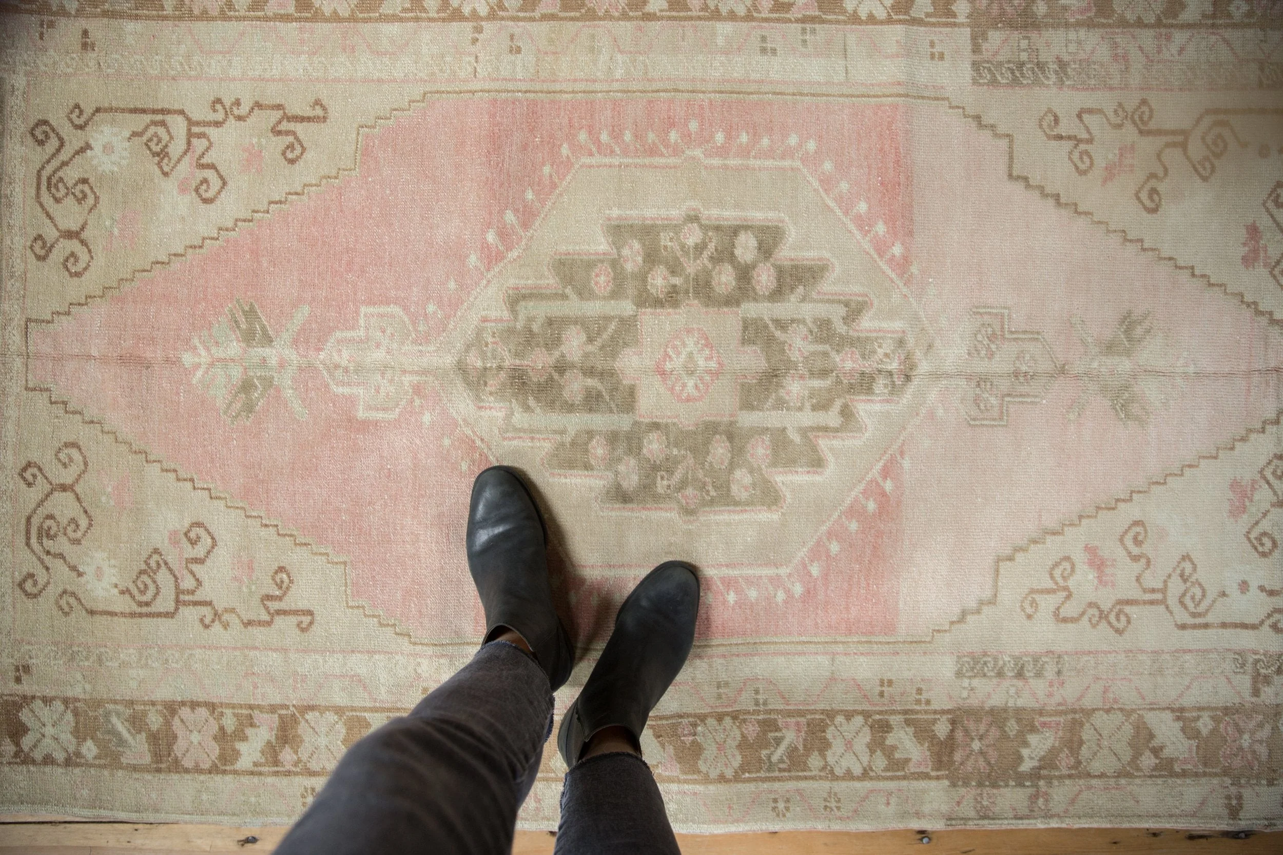 4x7.5 Vintage Distressed Oushak Rug - Image 2