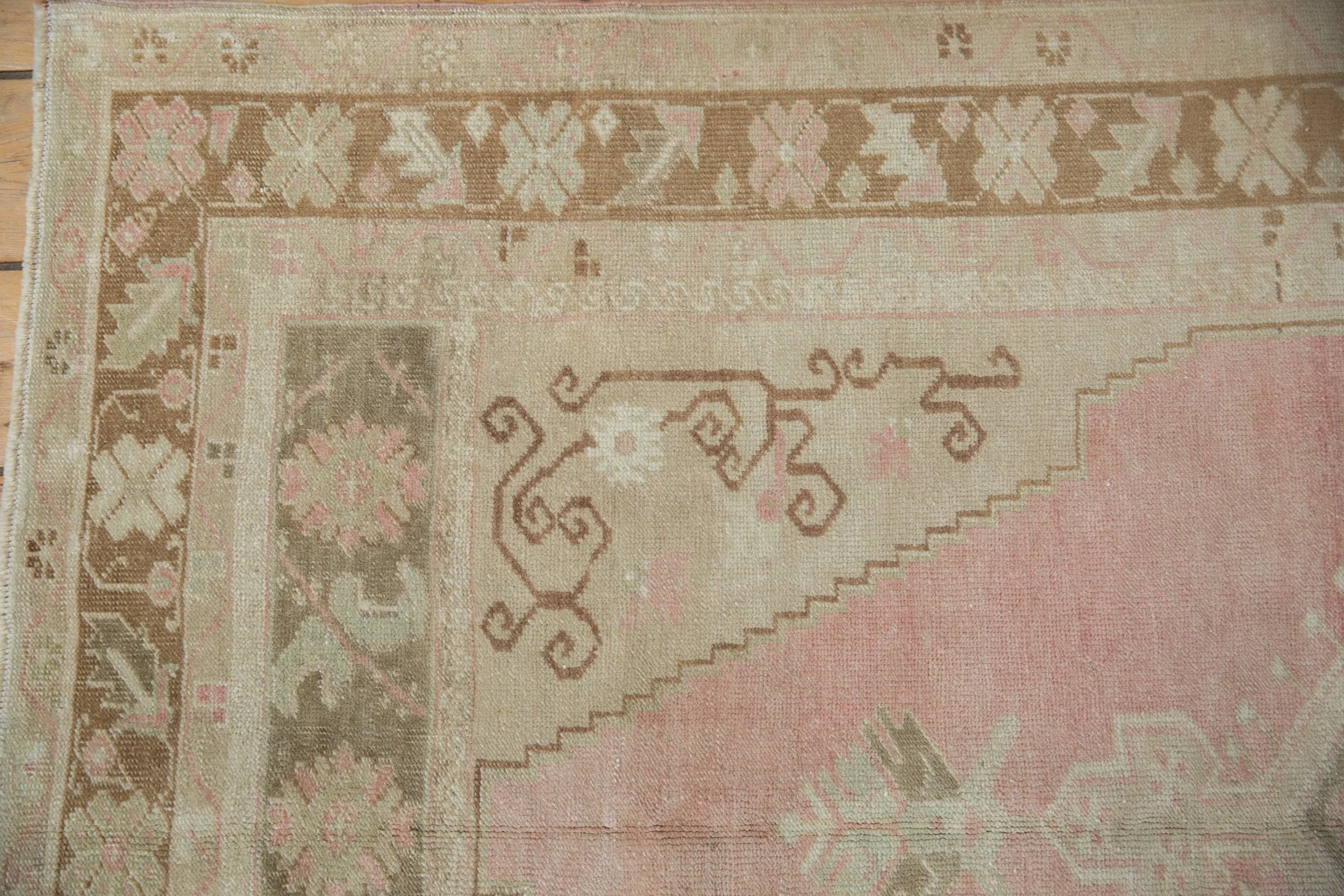 4x7.5 Vintage Distressed Oushak Rug - Image 3