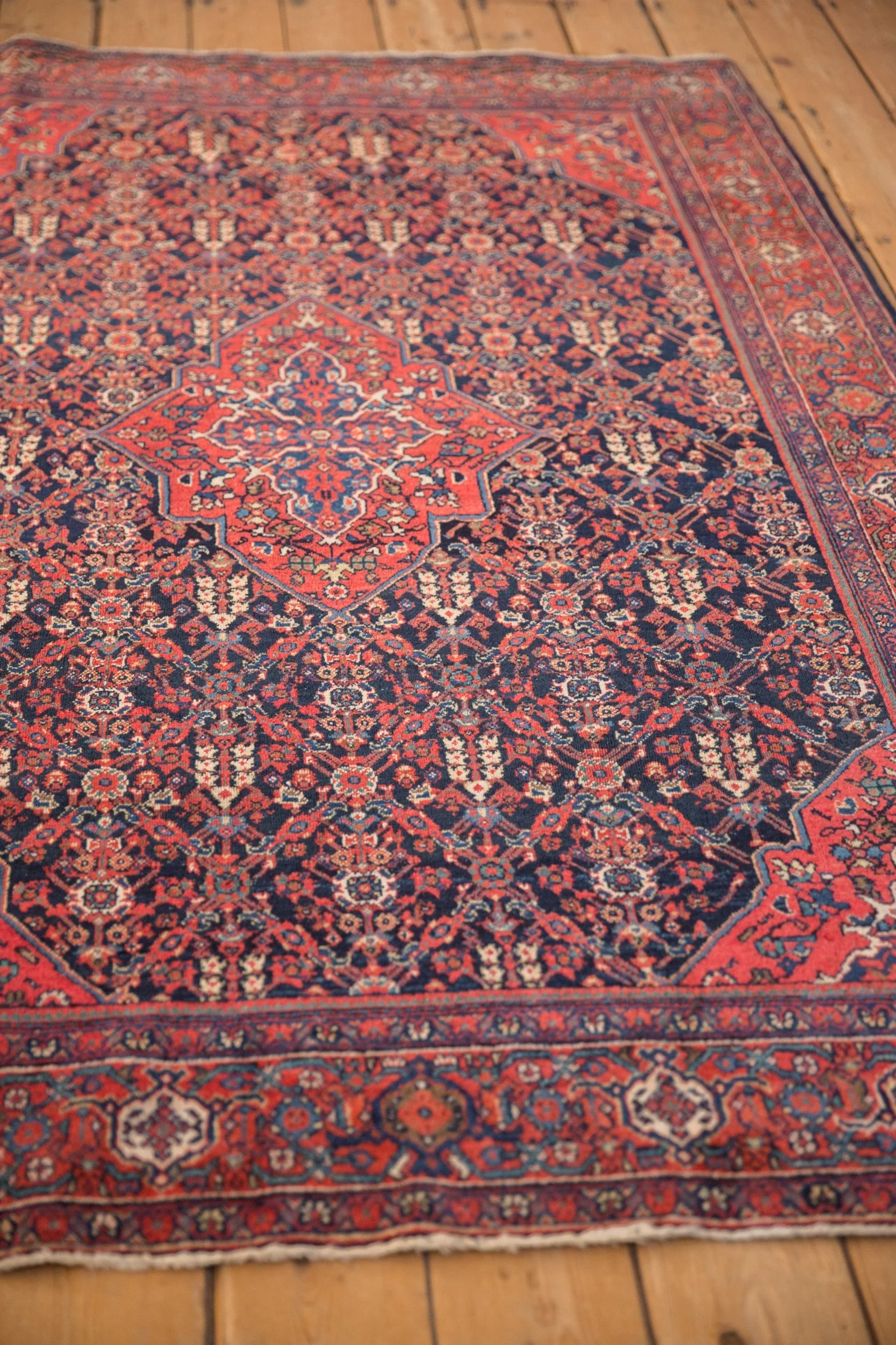 4x7 Antique Sarouk Rug - Image 5