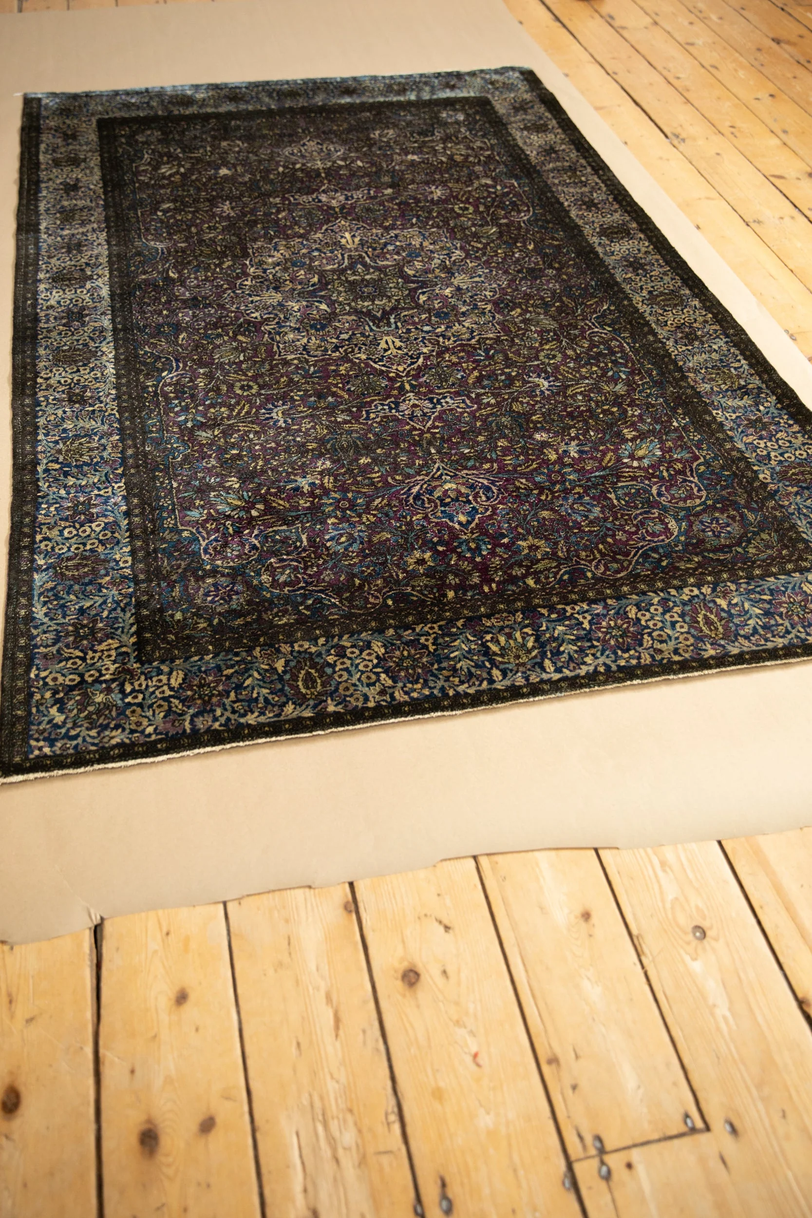 4x7 Antique Silk Kashan Rug - Image 7