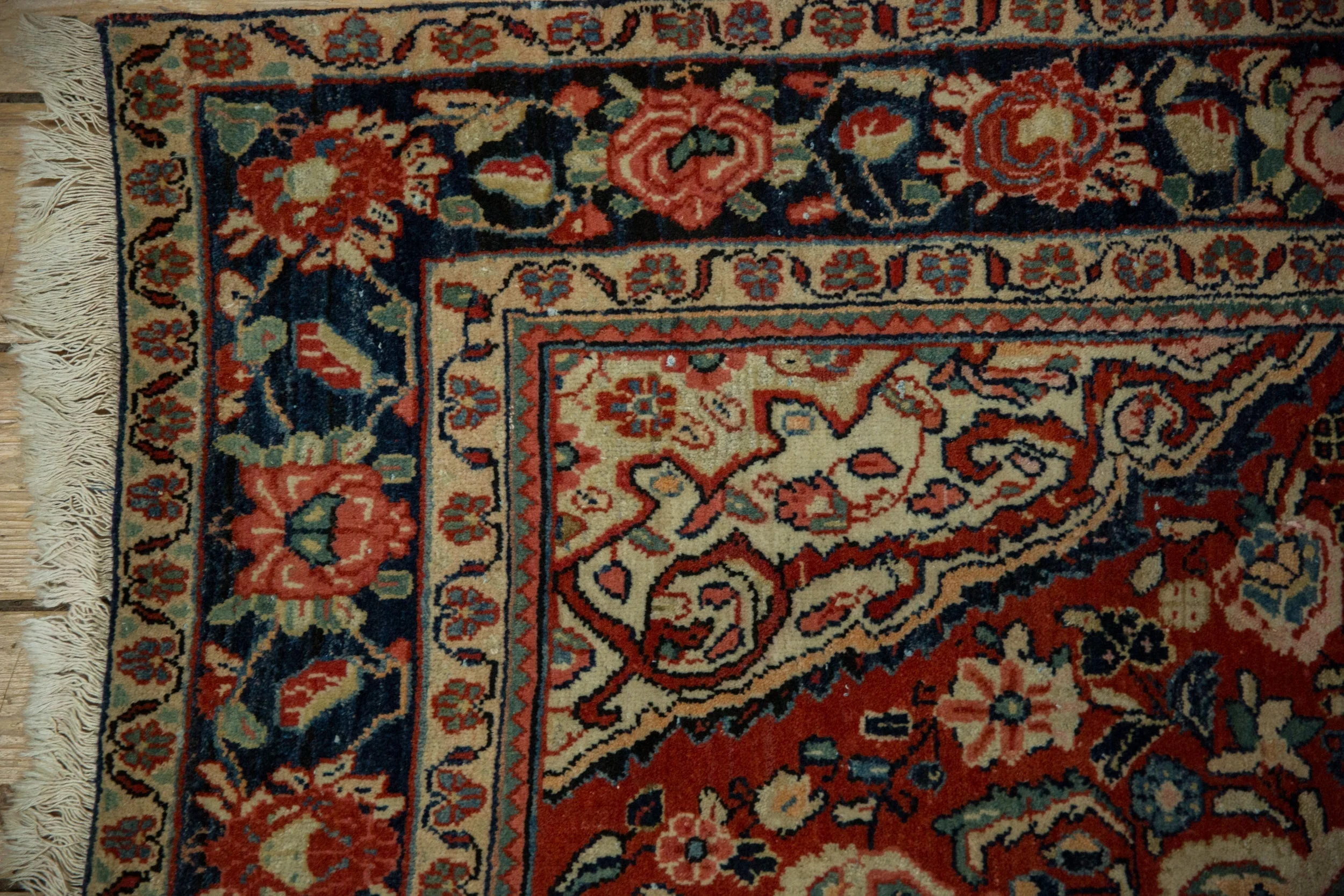 4x7 Vintage Sarouk Rug - Image 3
