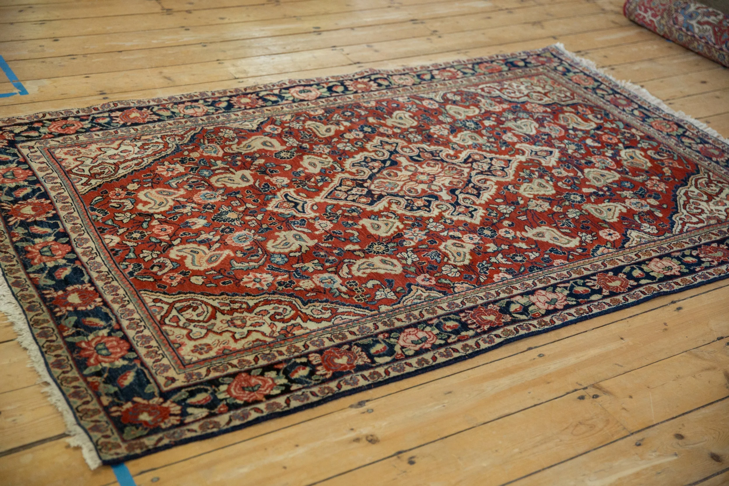 4x7 Vintage Sarouk Rug - Image 8