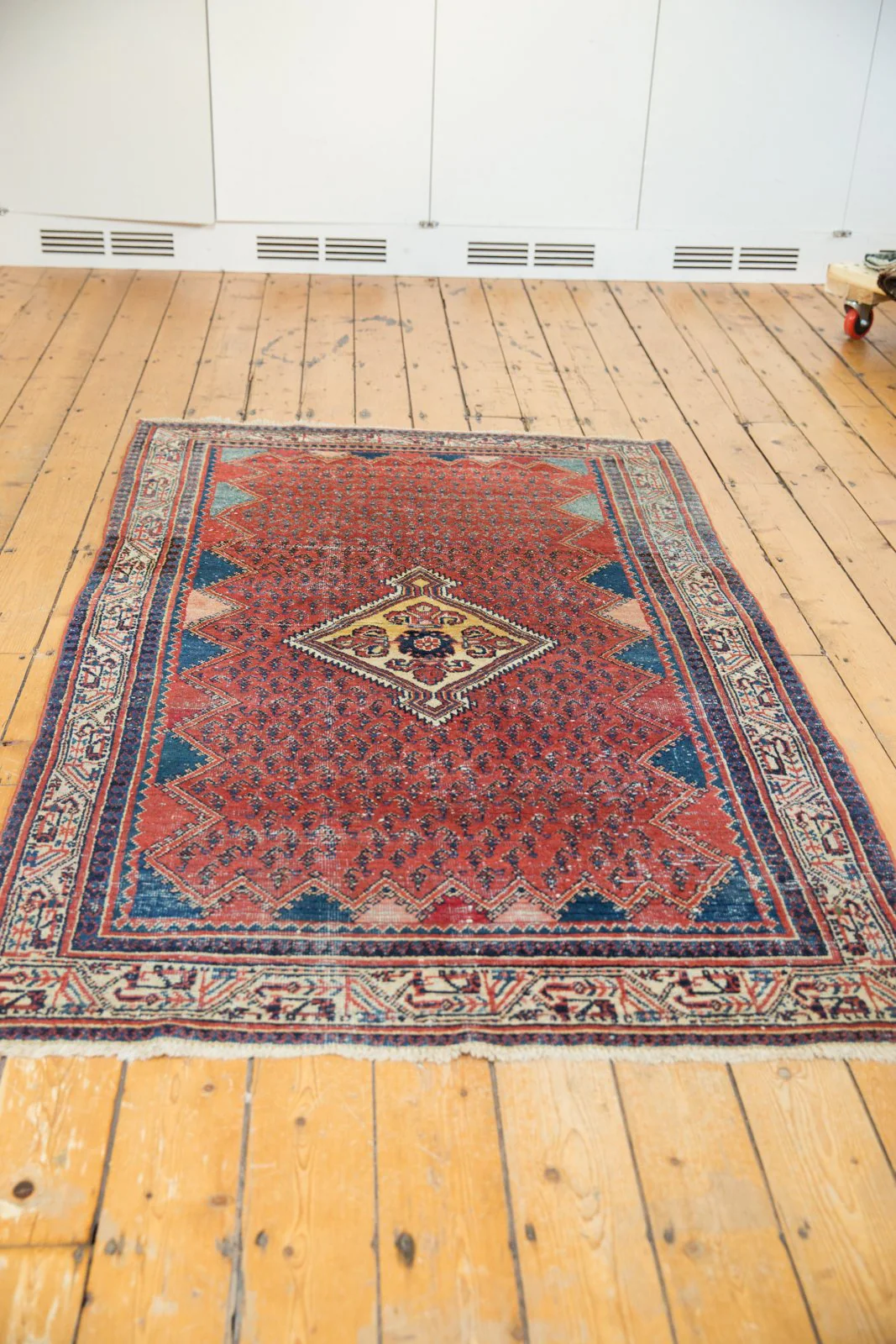 4x7 Vintage Serbend Rug - Image 4