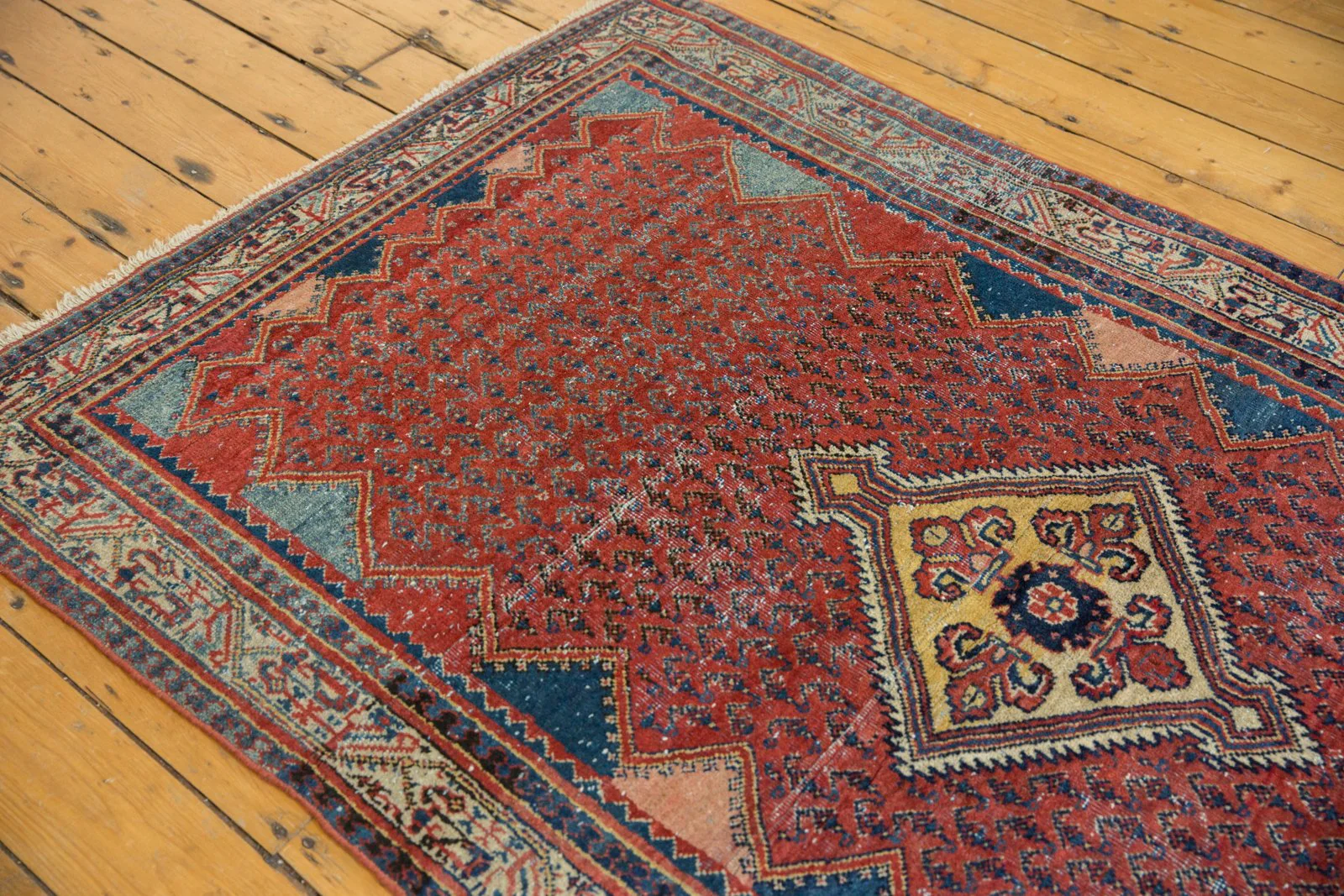 4x7 Vintage Serbend Rug - Image 7