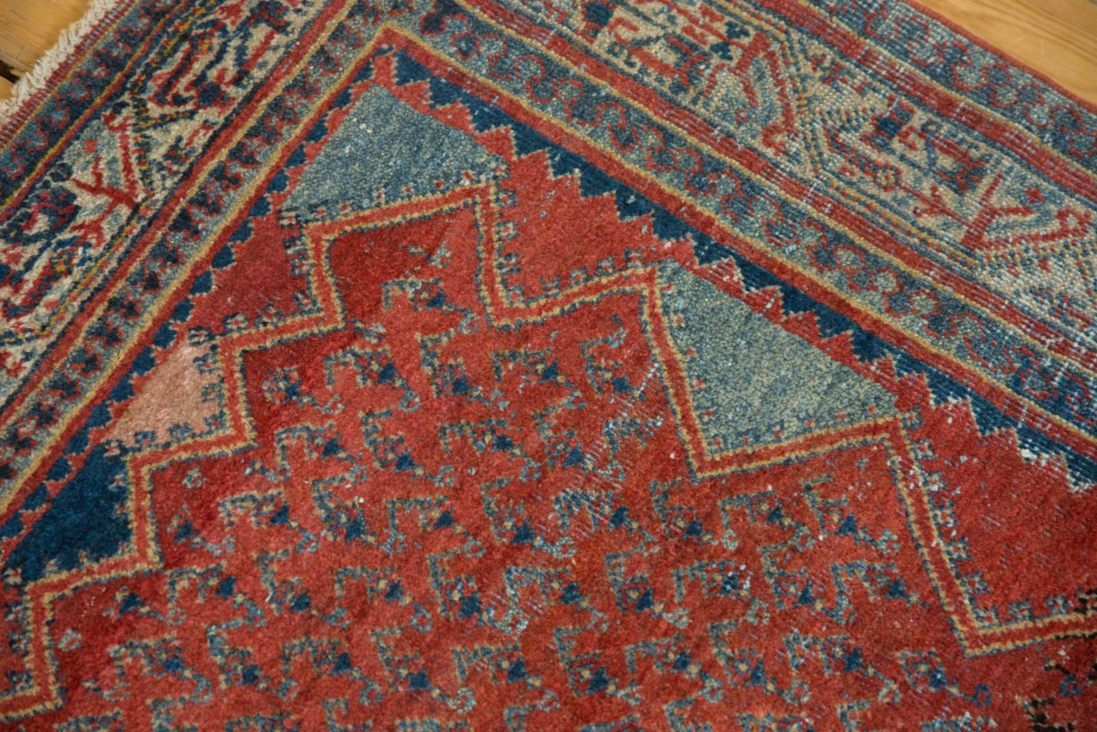 4x7 Vintage Serbend Rug - Image 8