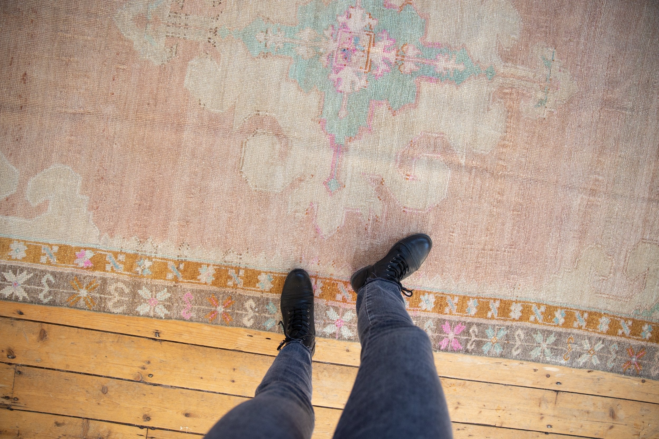 5.5x10.5 Vintage Distressed Kars Carpet - Image 2