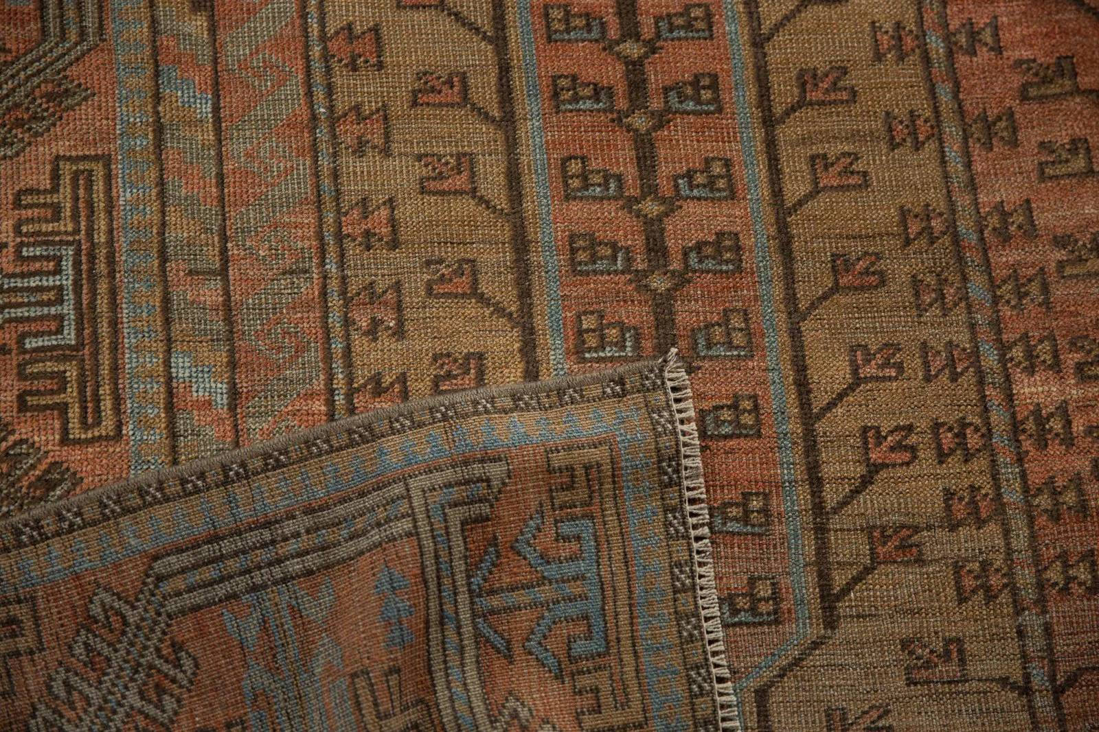 5.5x10 Vintage Distressed Belouch Carpet - Image 16