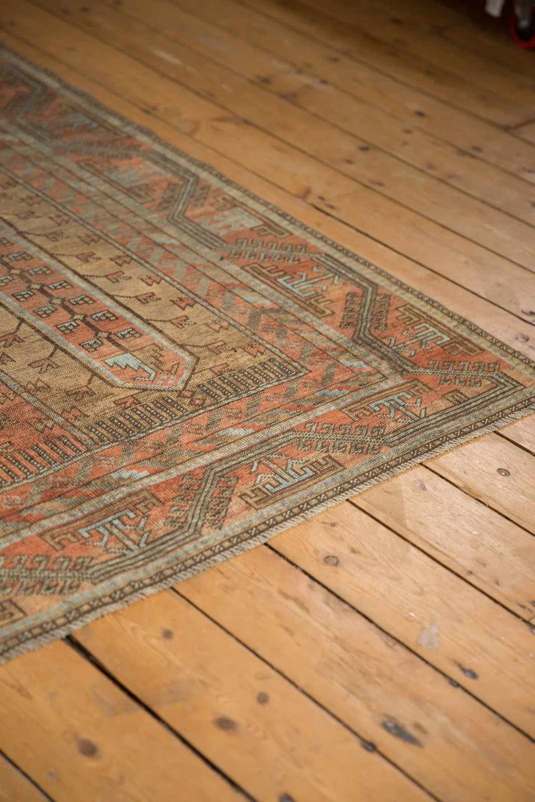 5.5x10 Vintage Distressed Belouch Carpet - Image 9