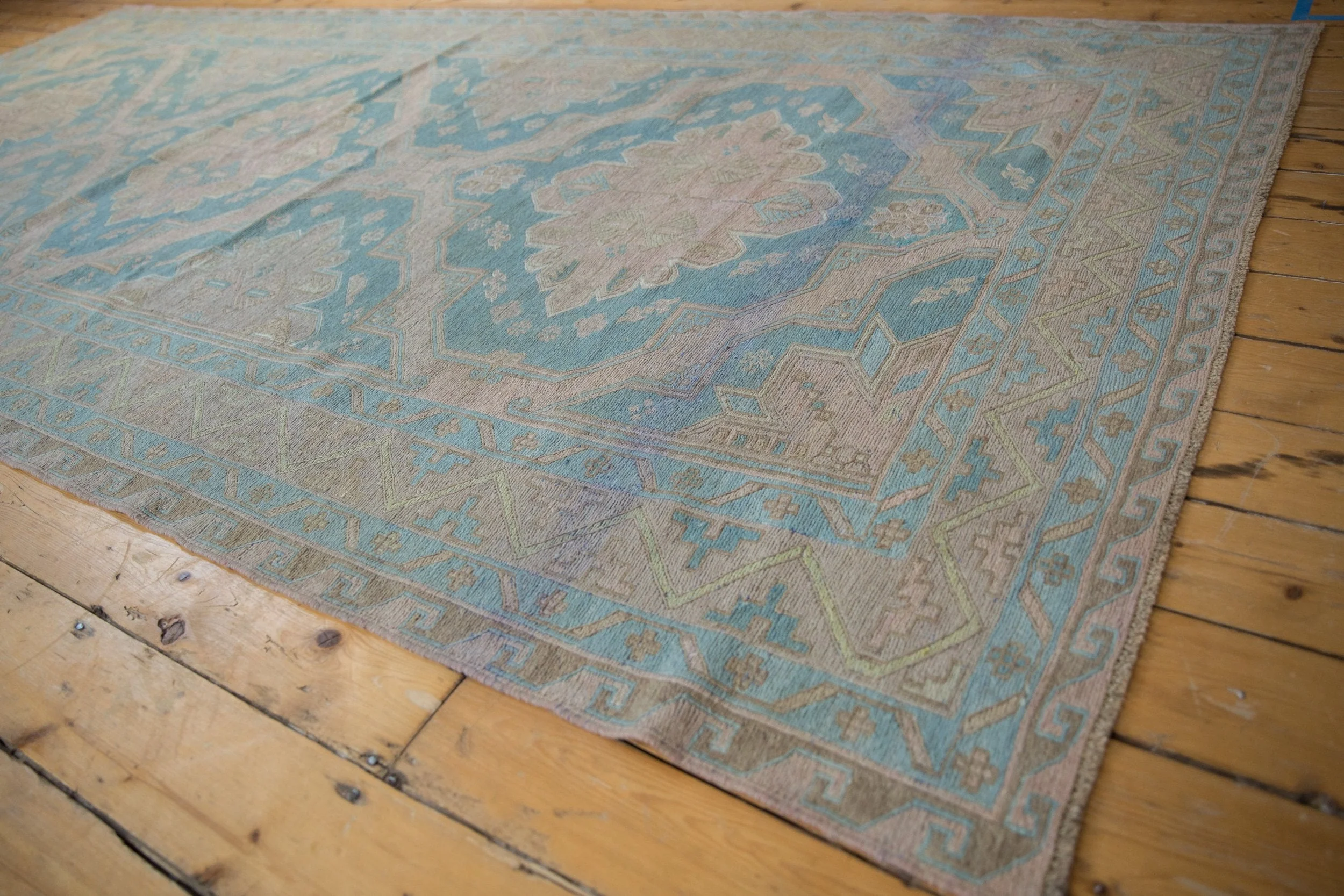 5.5x11.5 Vintage Distressed Soumac Rug Runner - Image 3