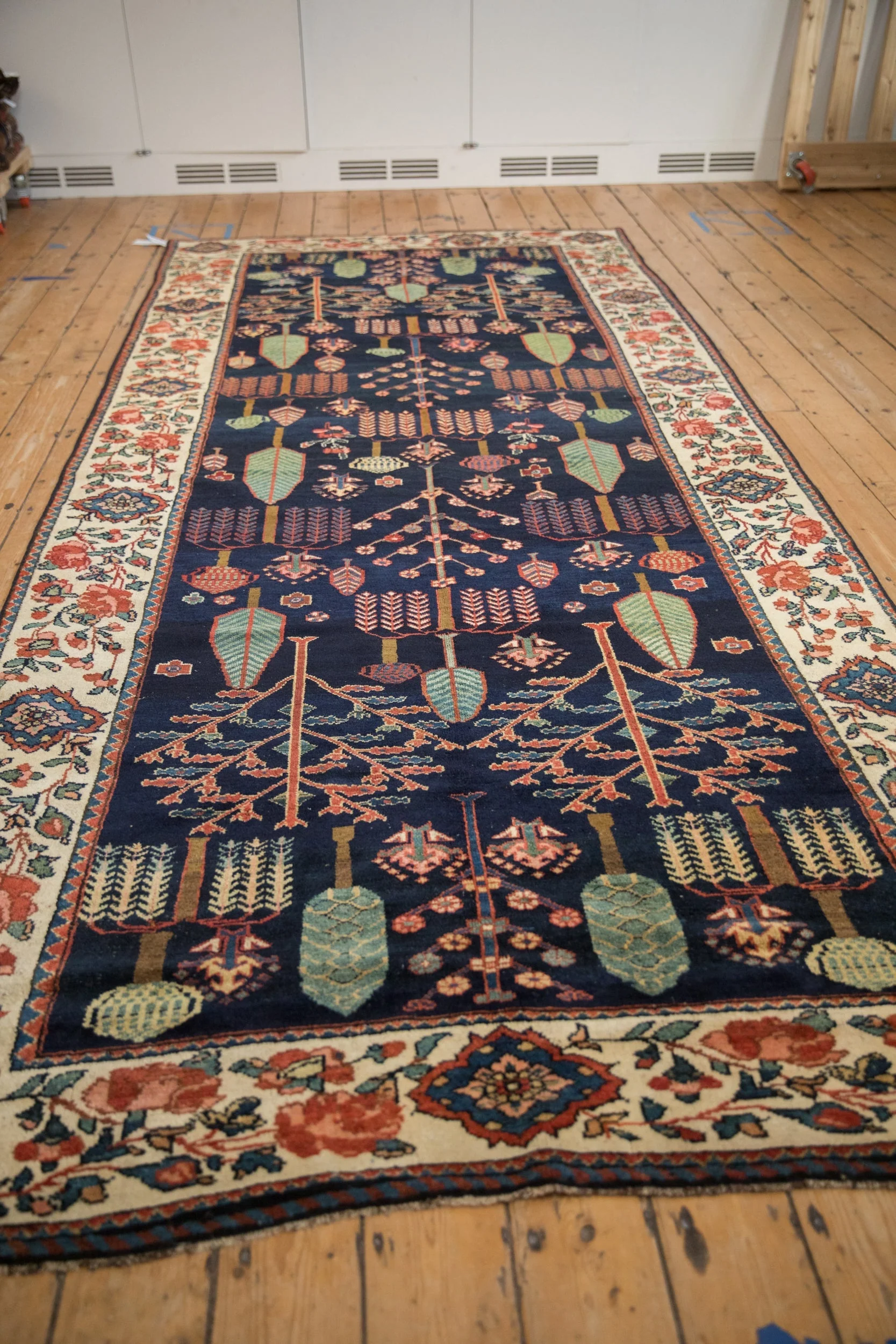 5.5x13 Vintage Baktiari Rug Runner - Image 4