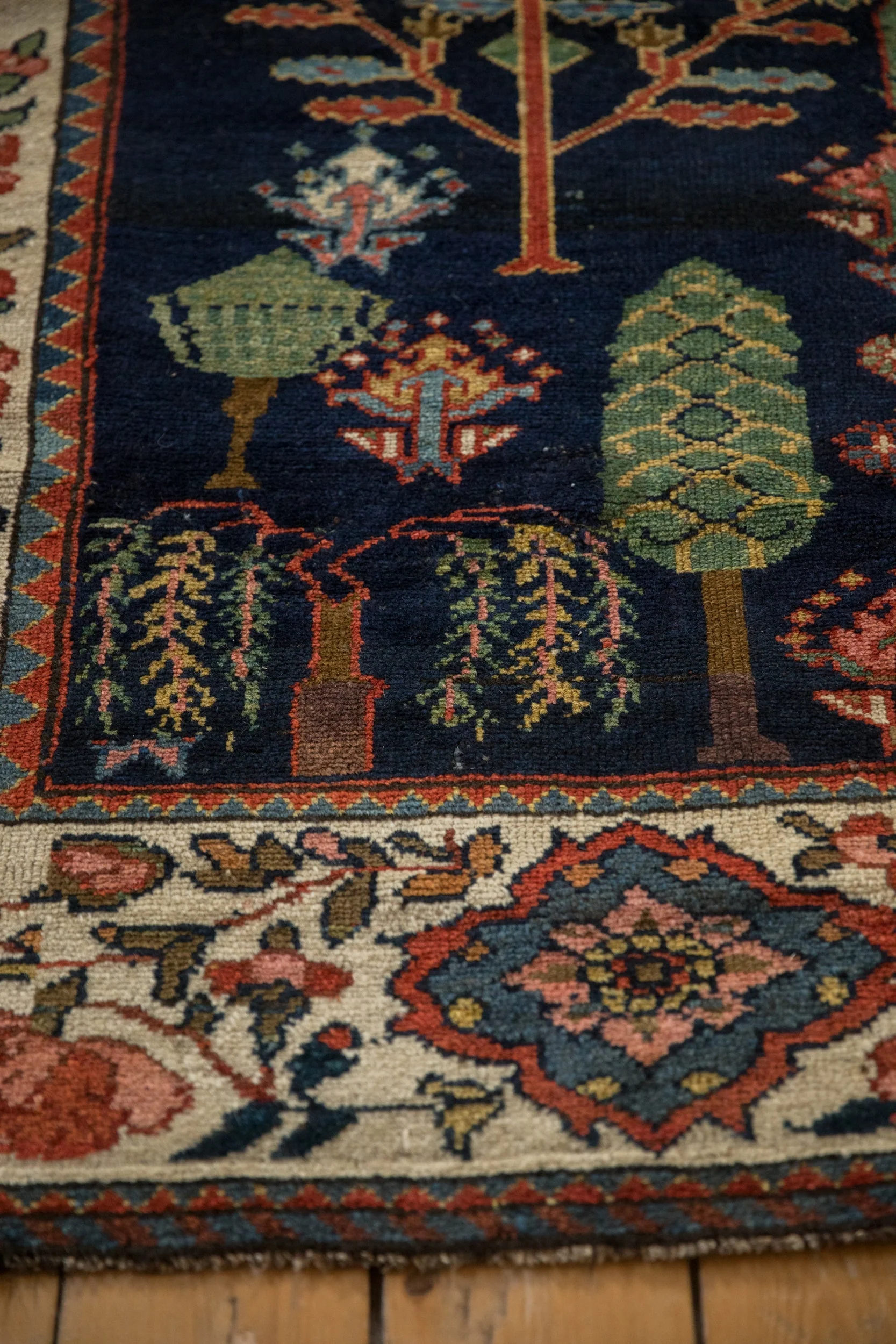 5.5x13 Vintage Baktiari Rug Runner - Image 9